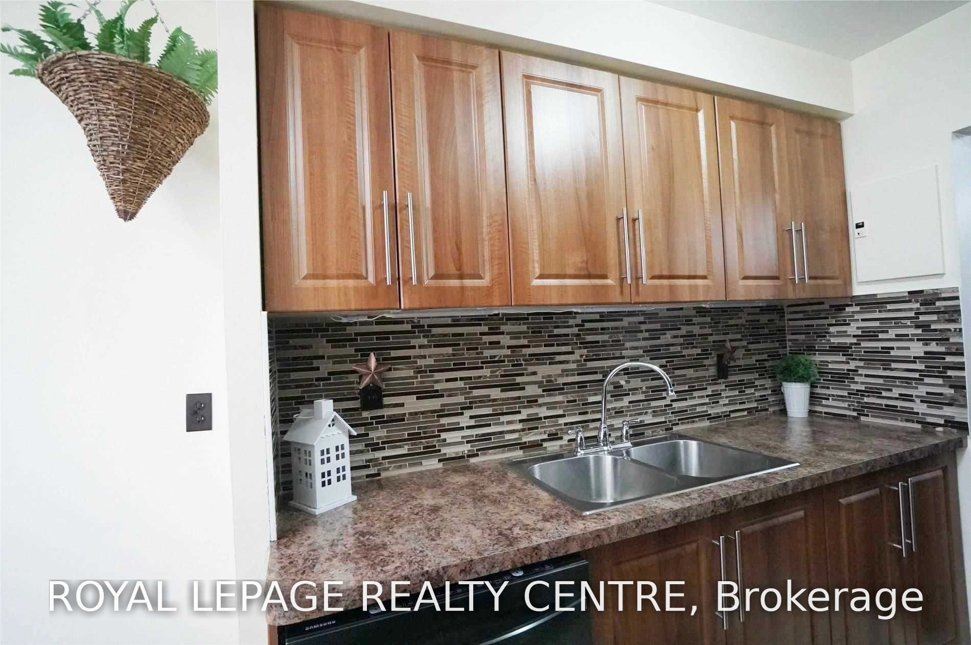 1615 Bloor Street E 504 Property Photo 13