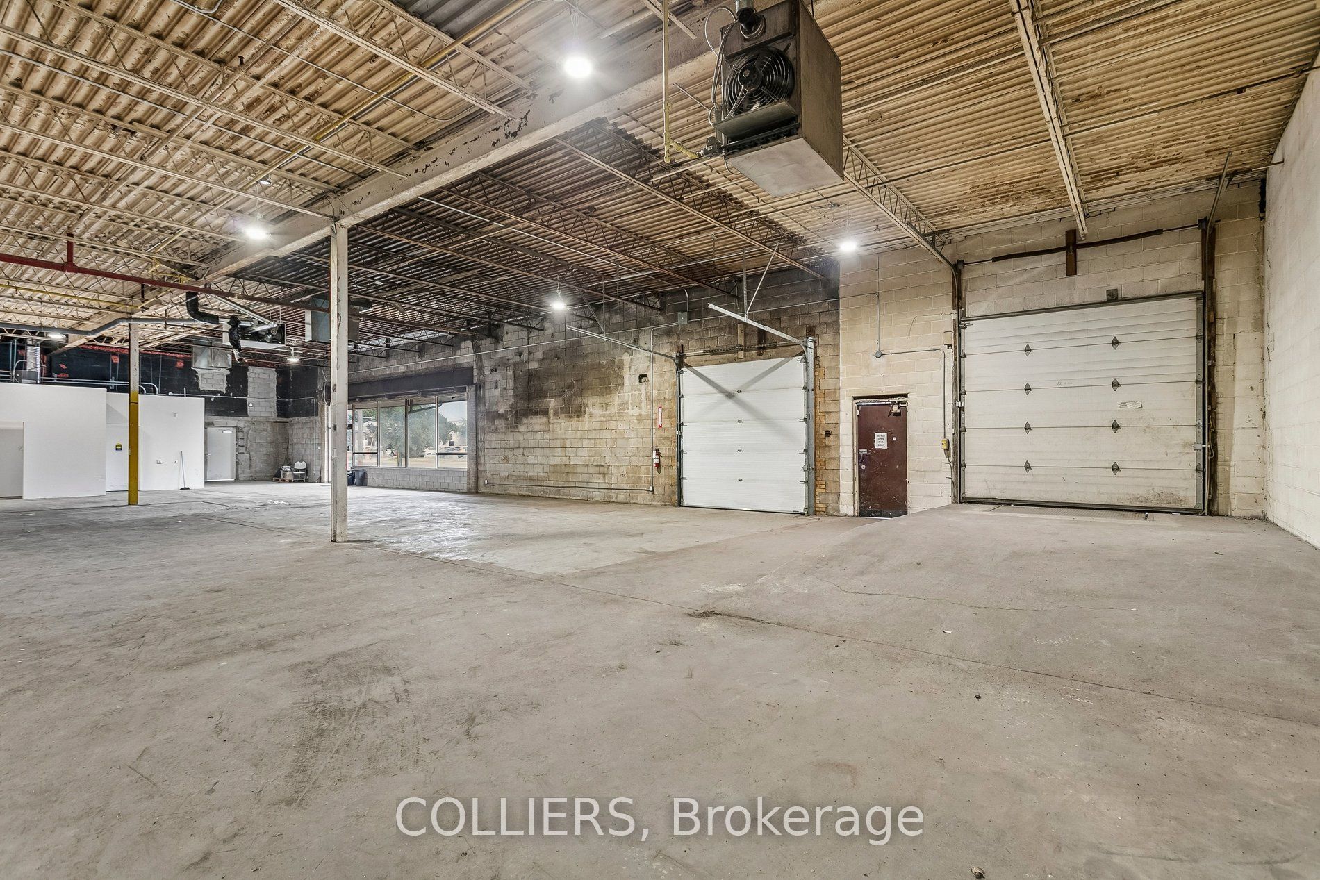36-38 Milvan Drive Property Photo 10