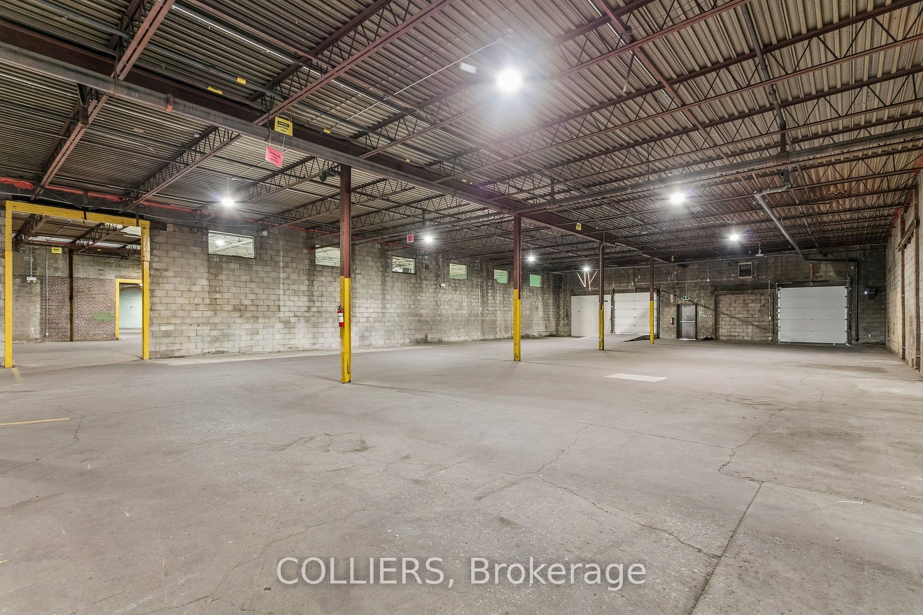 36-38 Milvan Drive Property Photo 16