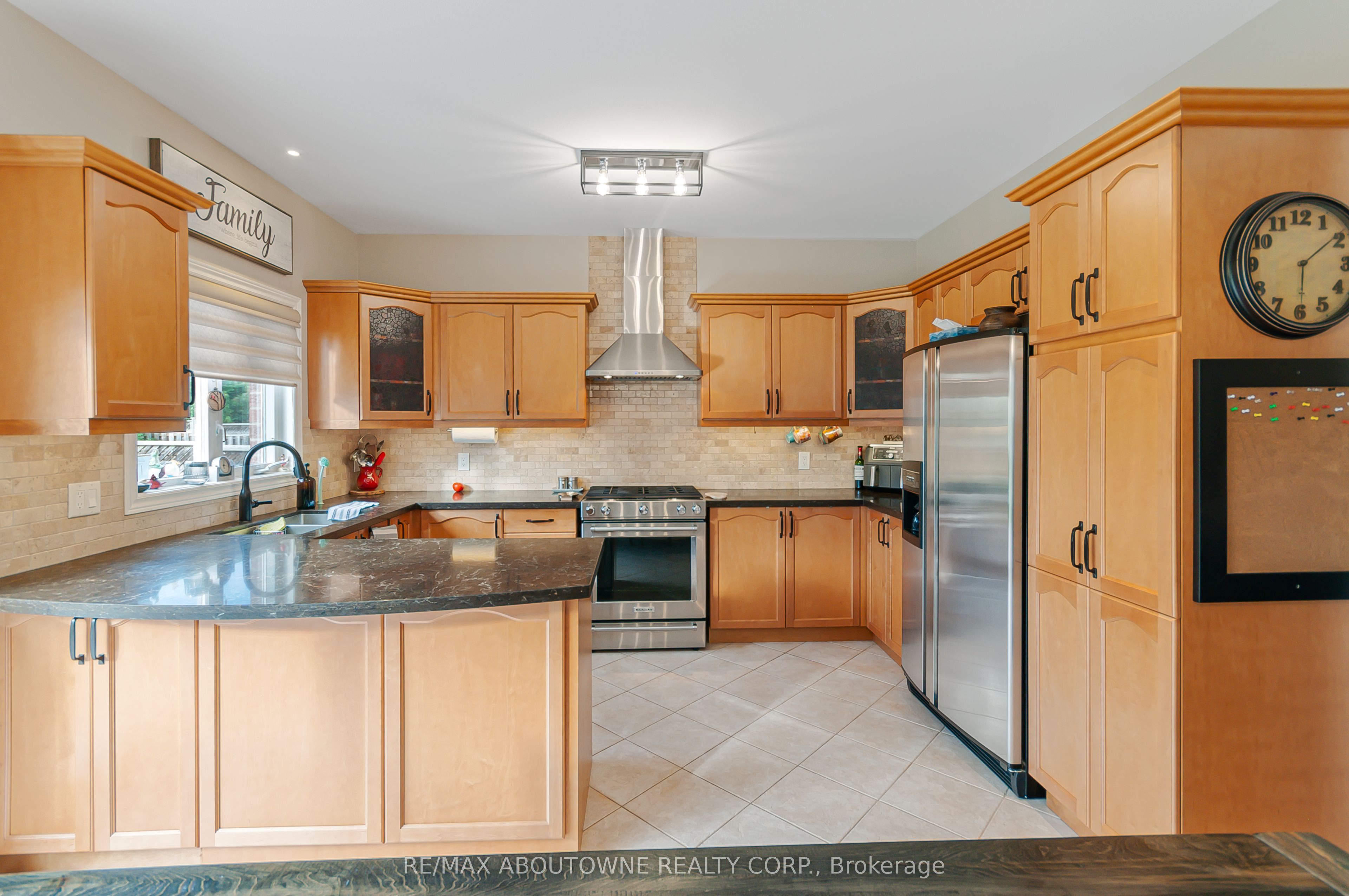 817 Brass Winds Place Property Photo 13