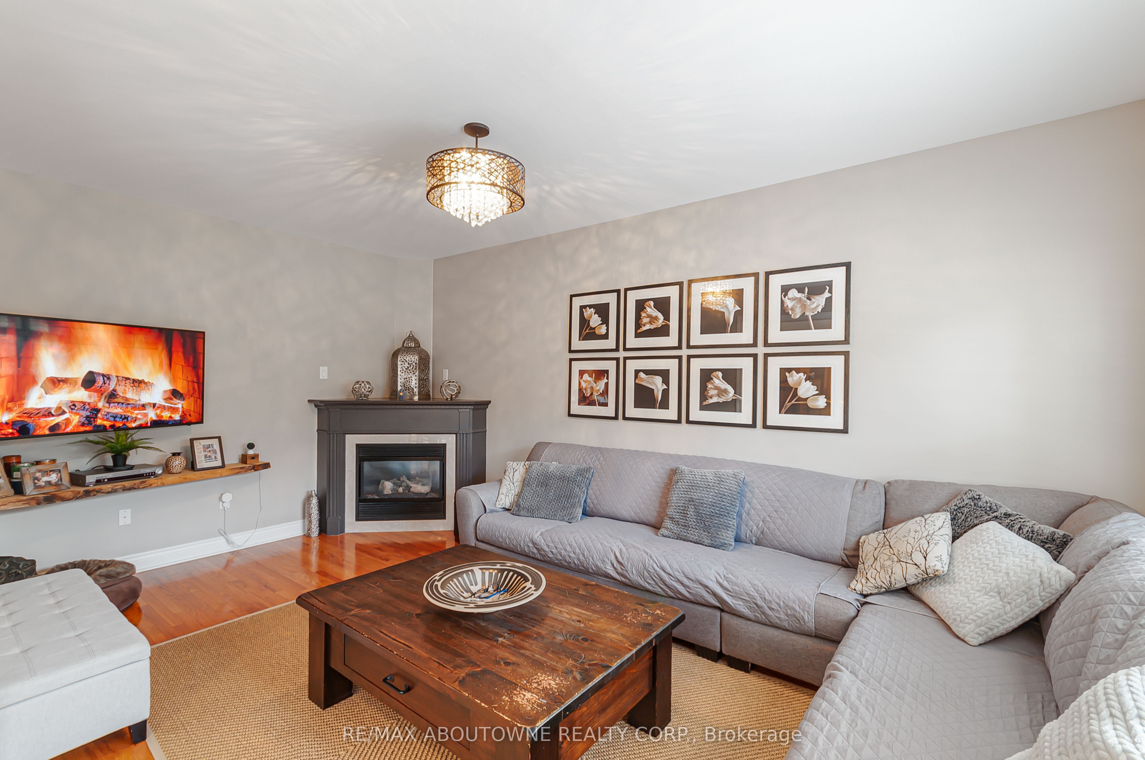 817 Brass Winds Place Property Photo 15