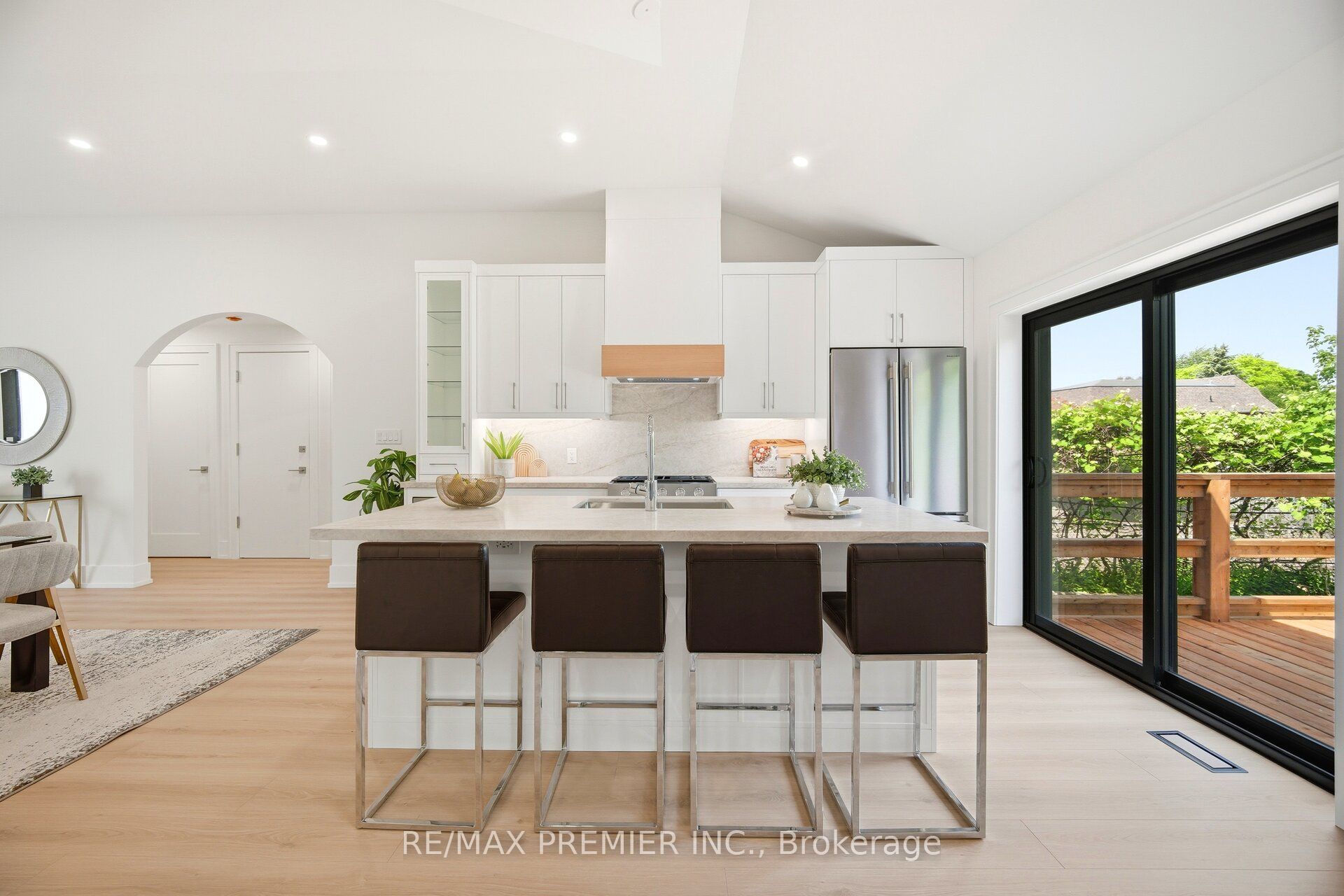 62 Flamborough Drive Main Property Photo 13
