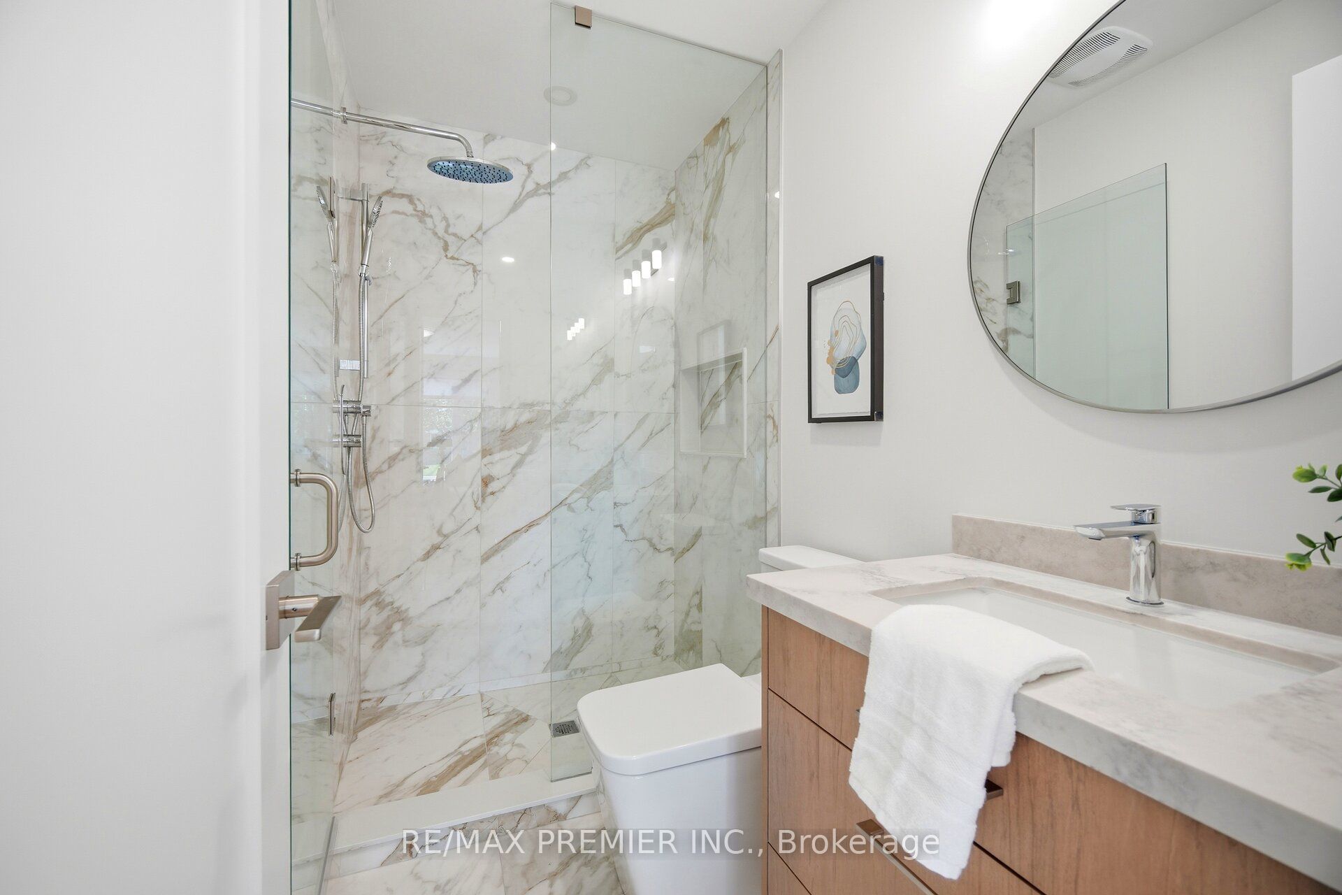 62 Flamborough Drive Main Property Photo 27