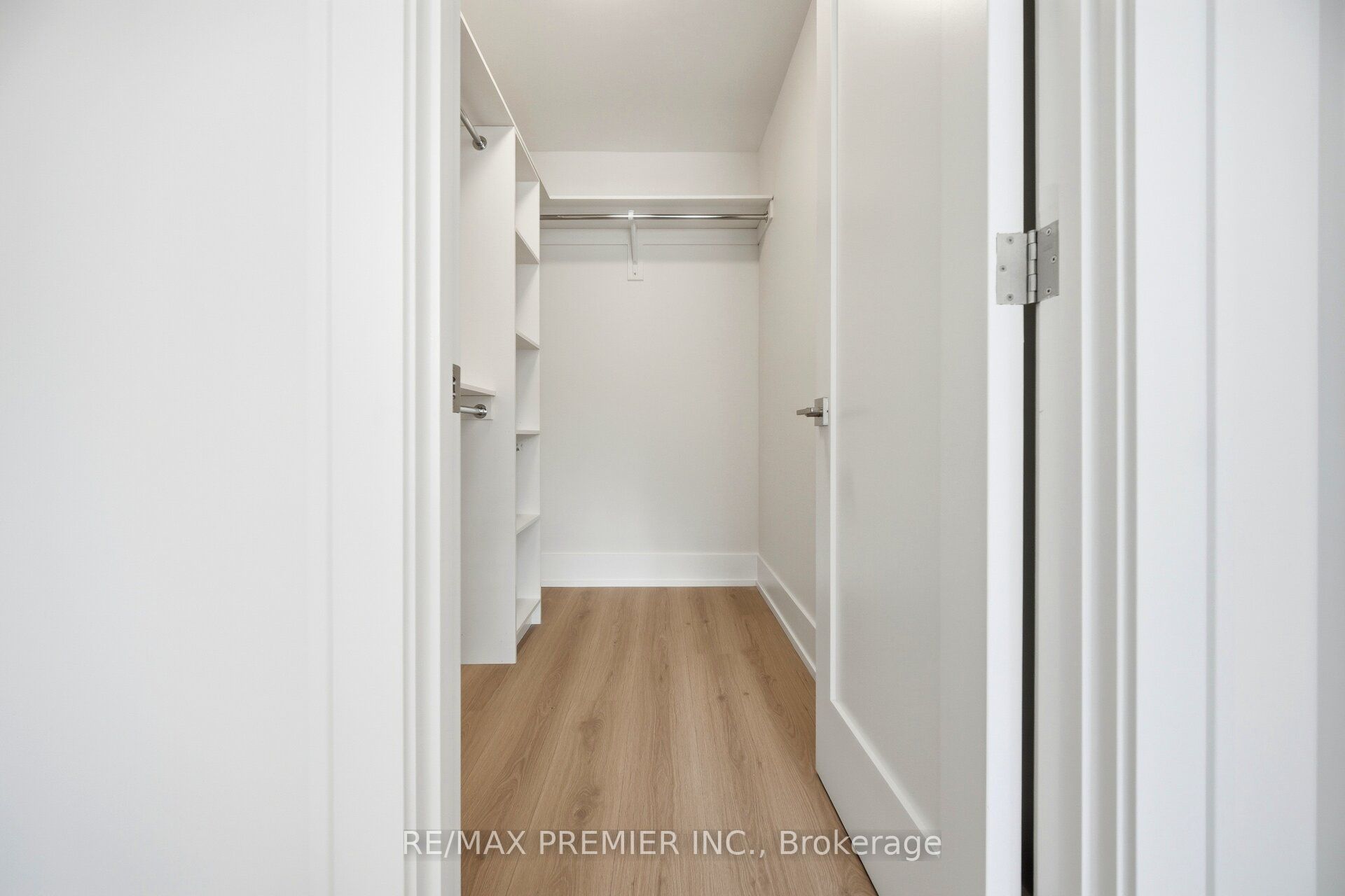 62 Flamborough Drive Main Property Photo 28