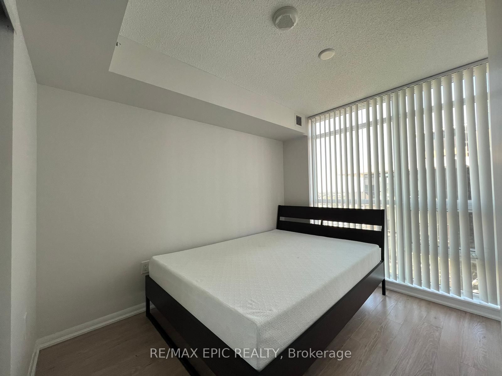 830 Lawrence Avenue W 1203 Property Photo 6