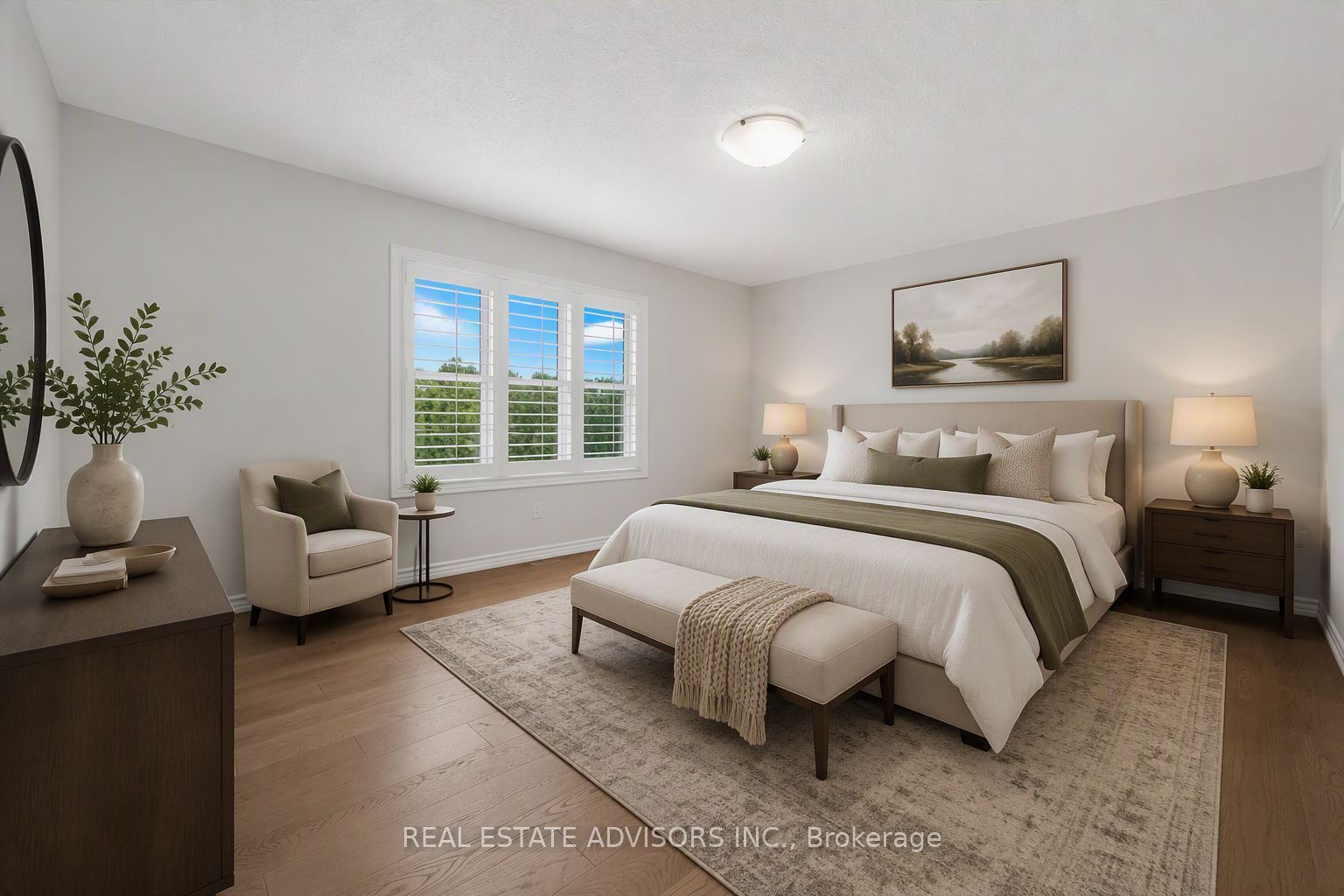 574 Queen Mary Drive Property Photo 8