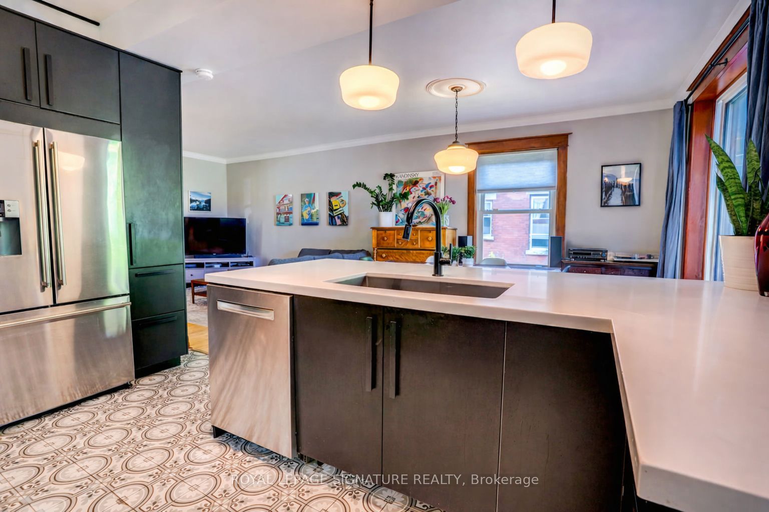 50 Rosedale Avenue W Property Photo 15