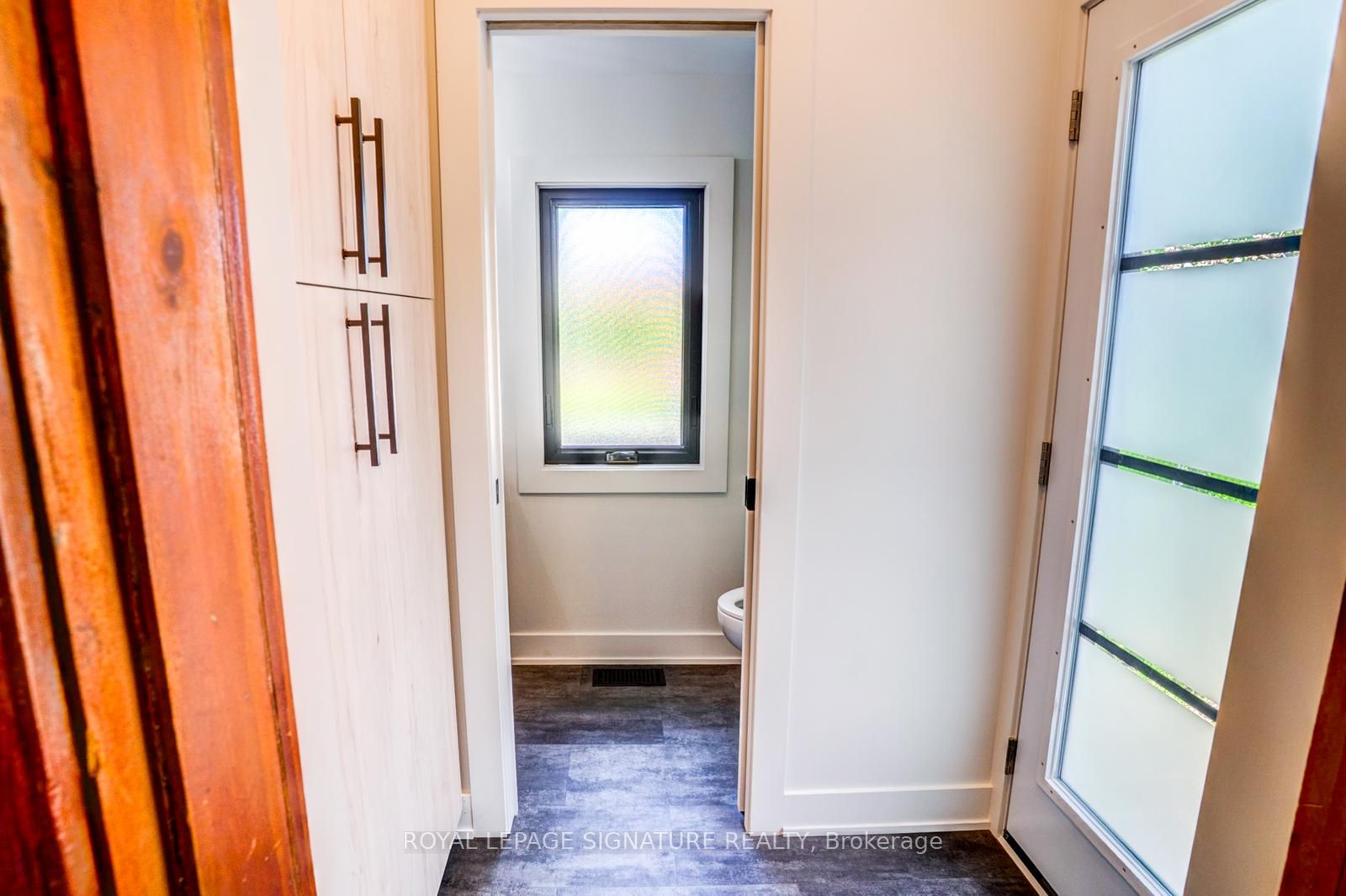 50 Rosedale Avenue W Property Photo 16