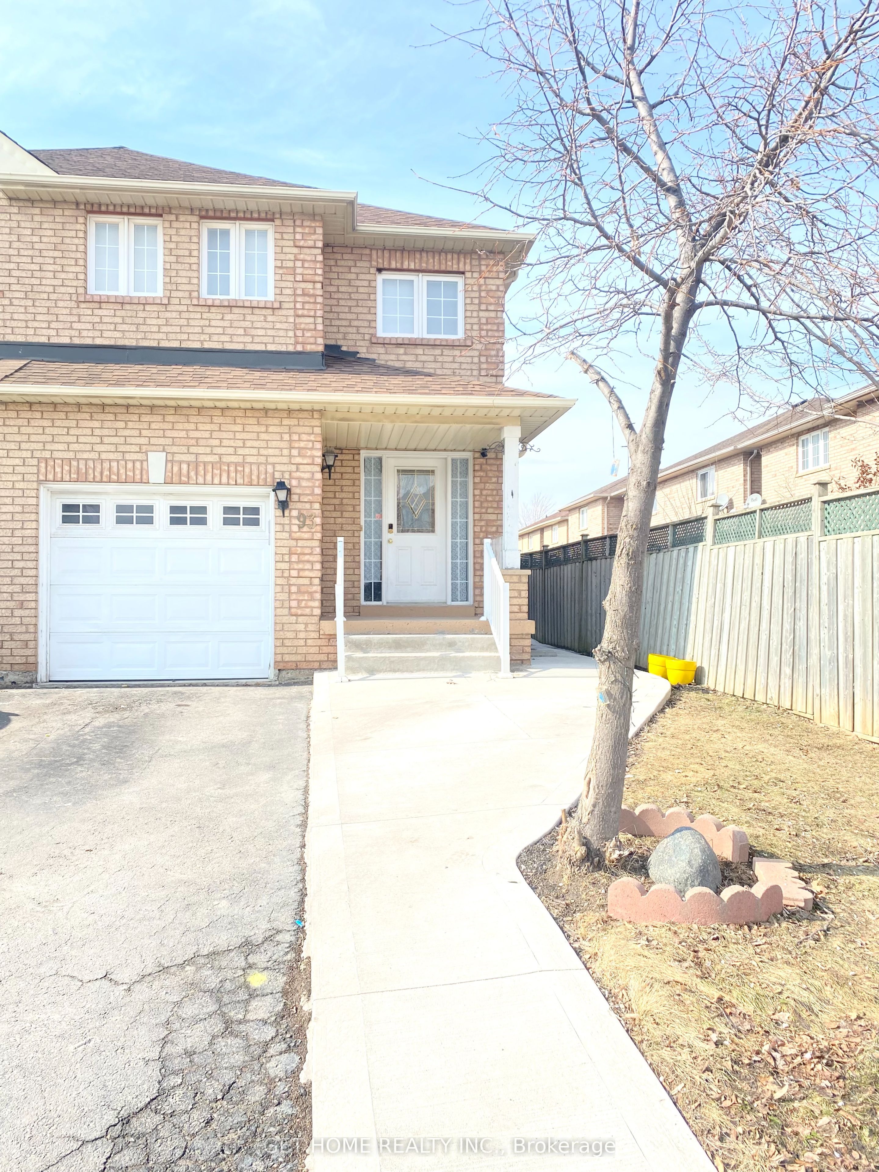 93 Tessler Crescent Property Photo 1