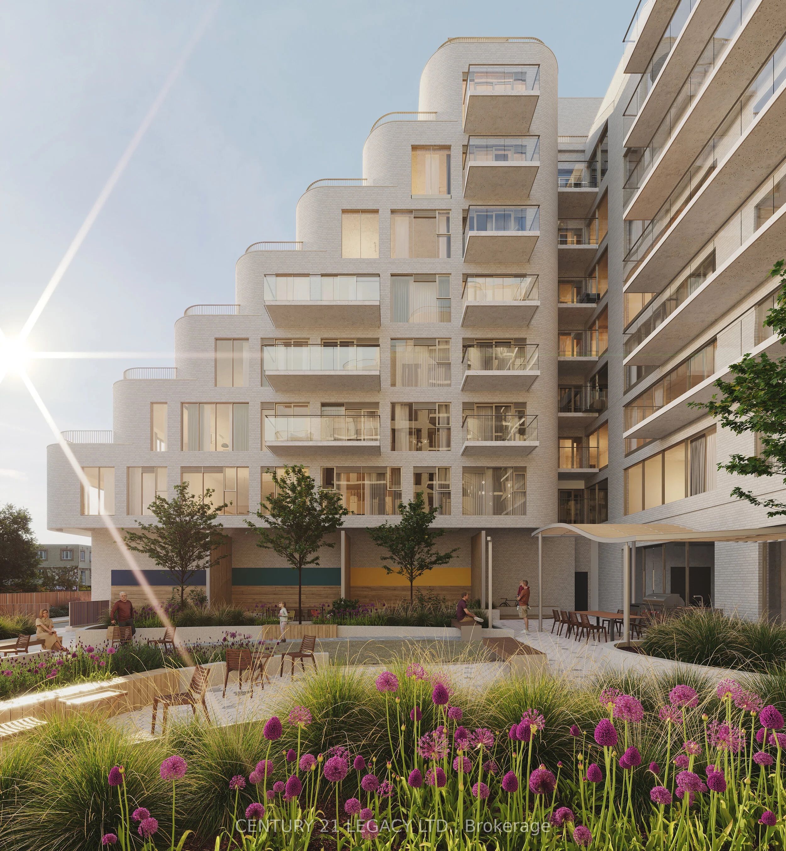 693 The Queensway Property Photo 32