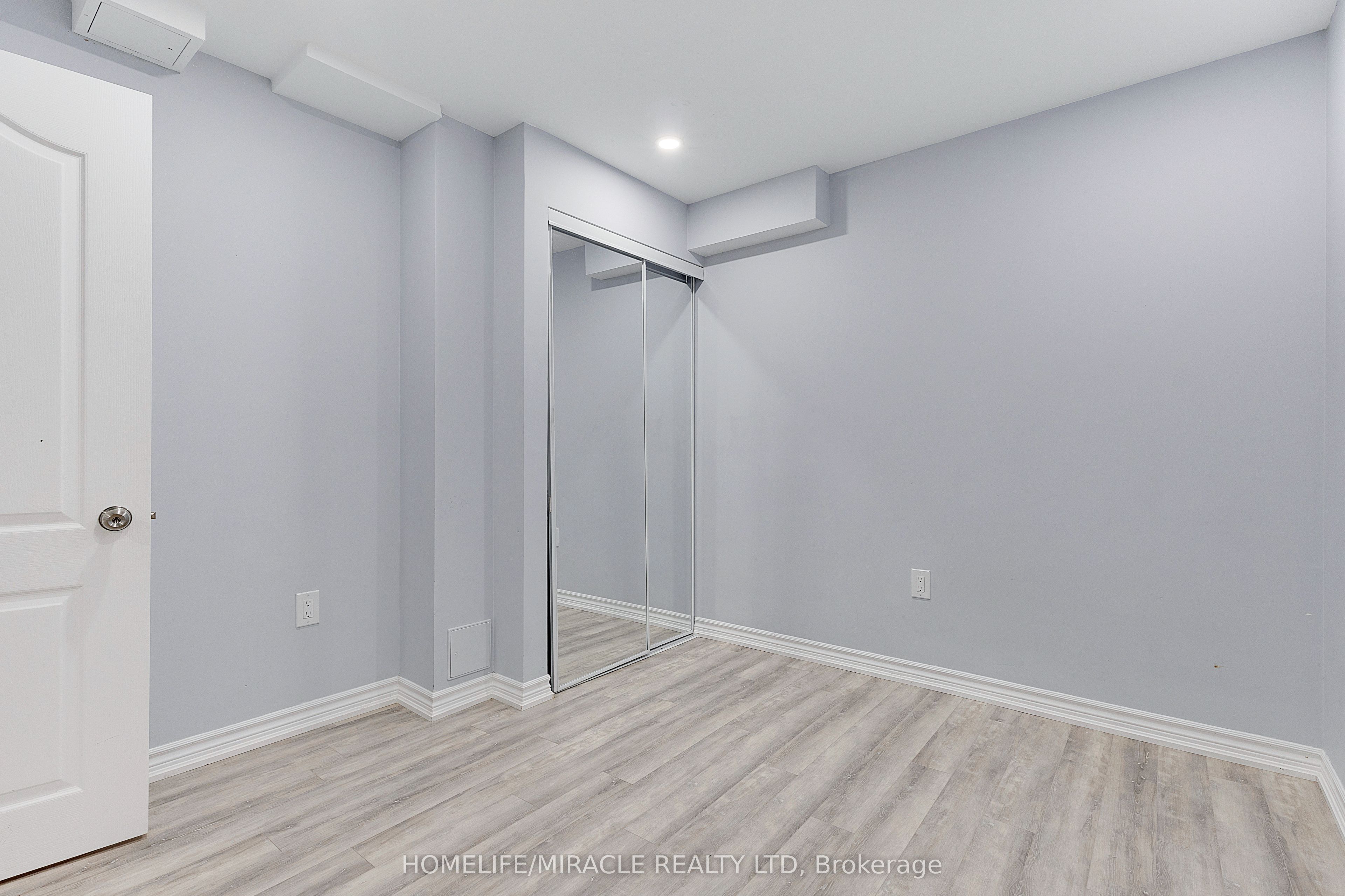 106 Dolobram Trail Bsmt Property Photo 9