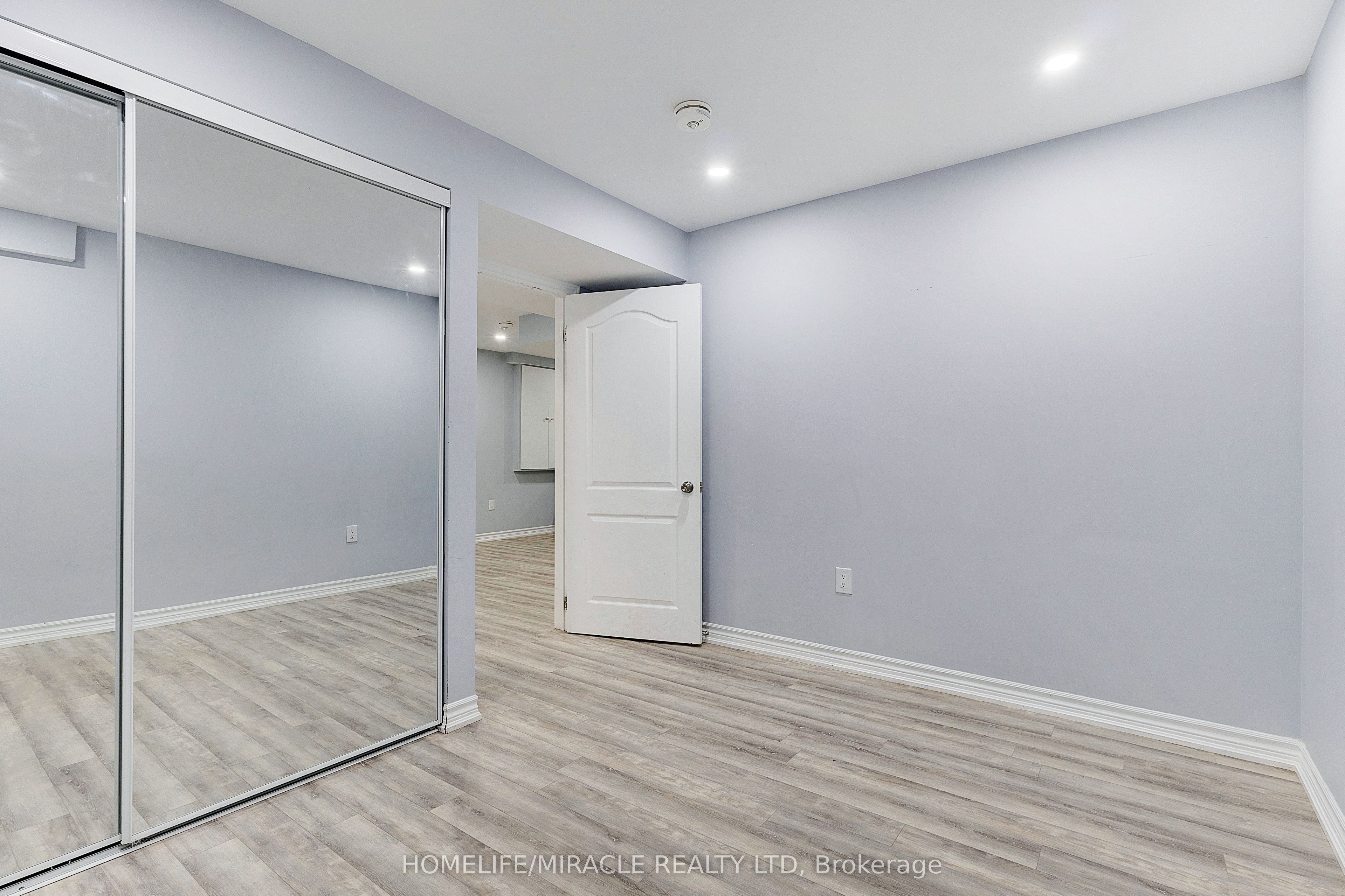 106 Dolobram Trail Bsmt Property Photo 12