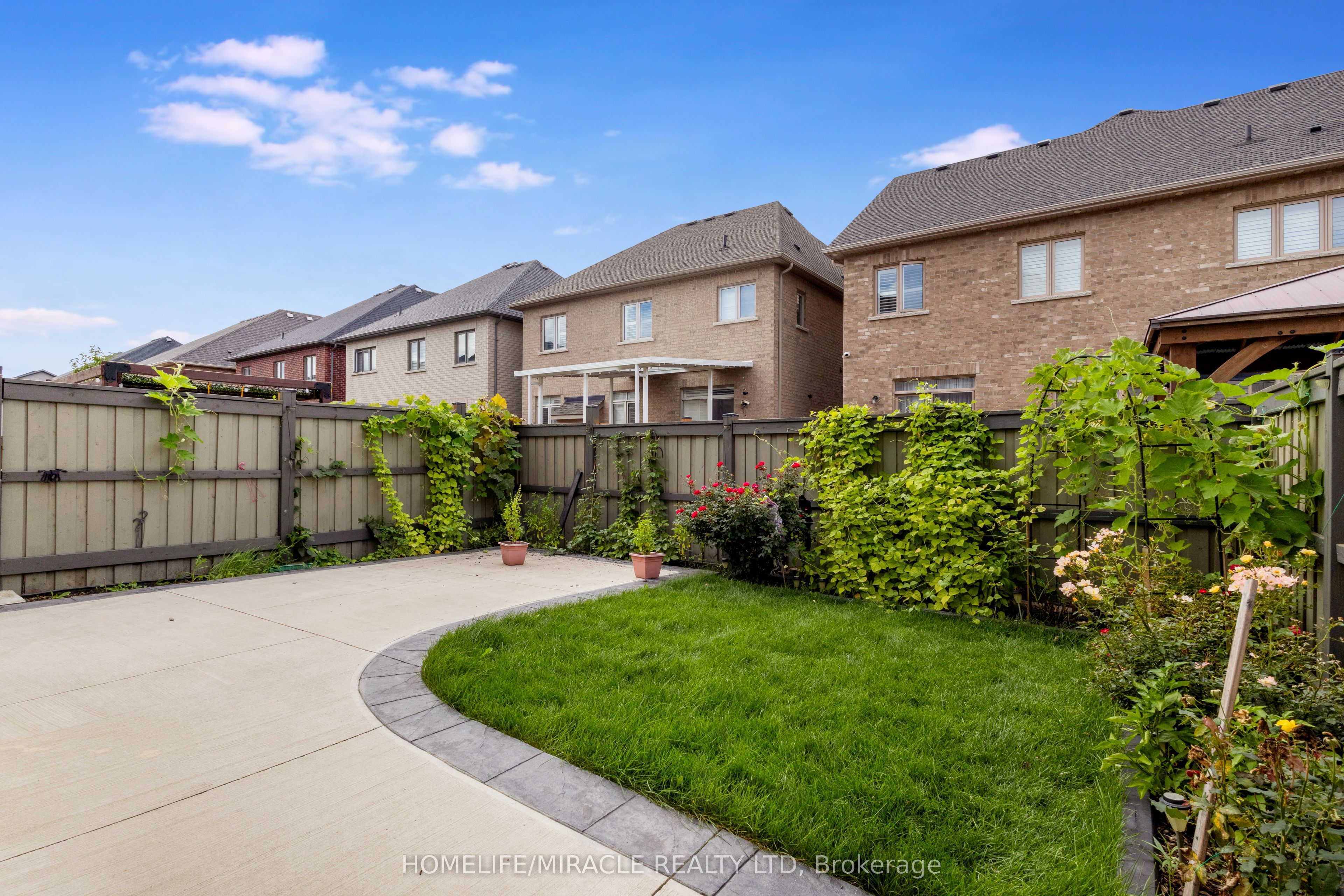 106 Dolobram Trail Bsmt Property Photo 14
