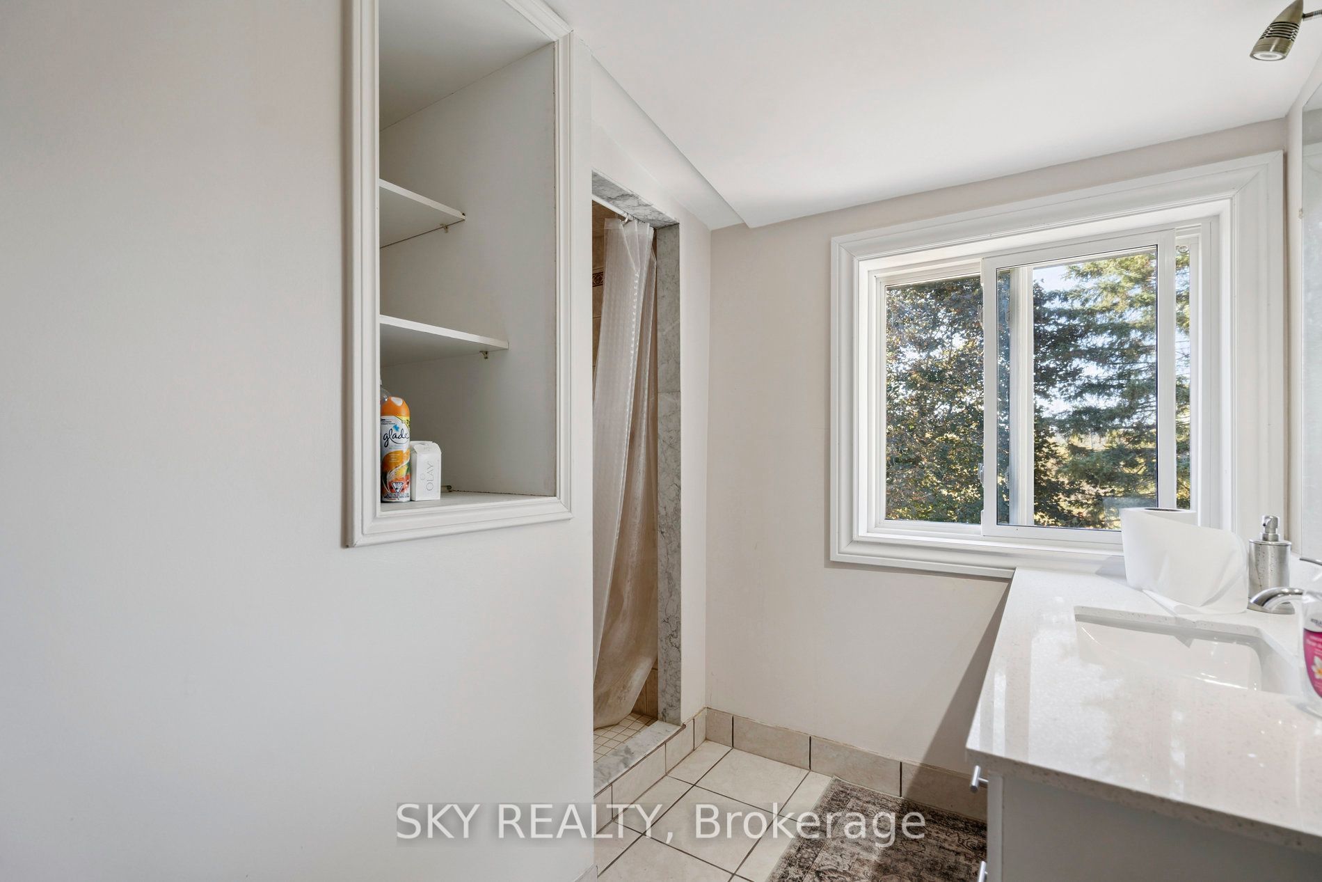 12475 5th Line Property Photo 22