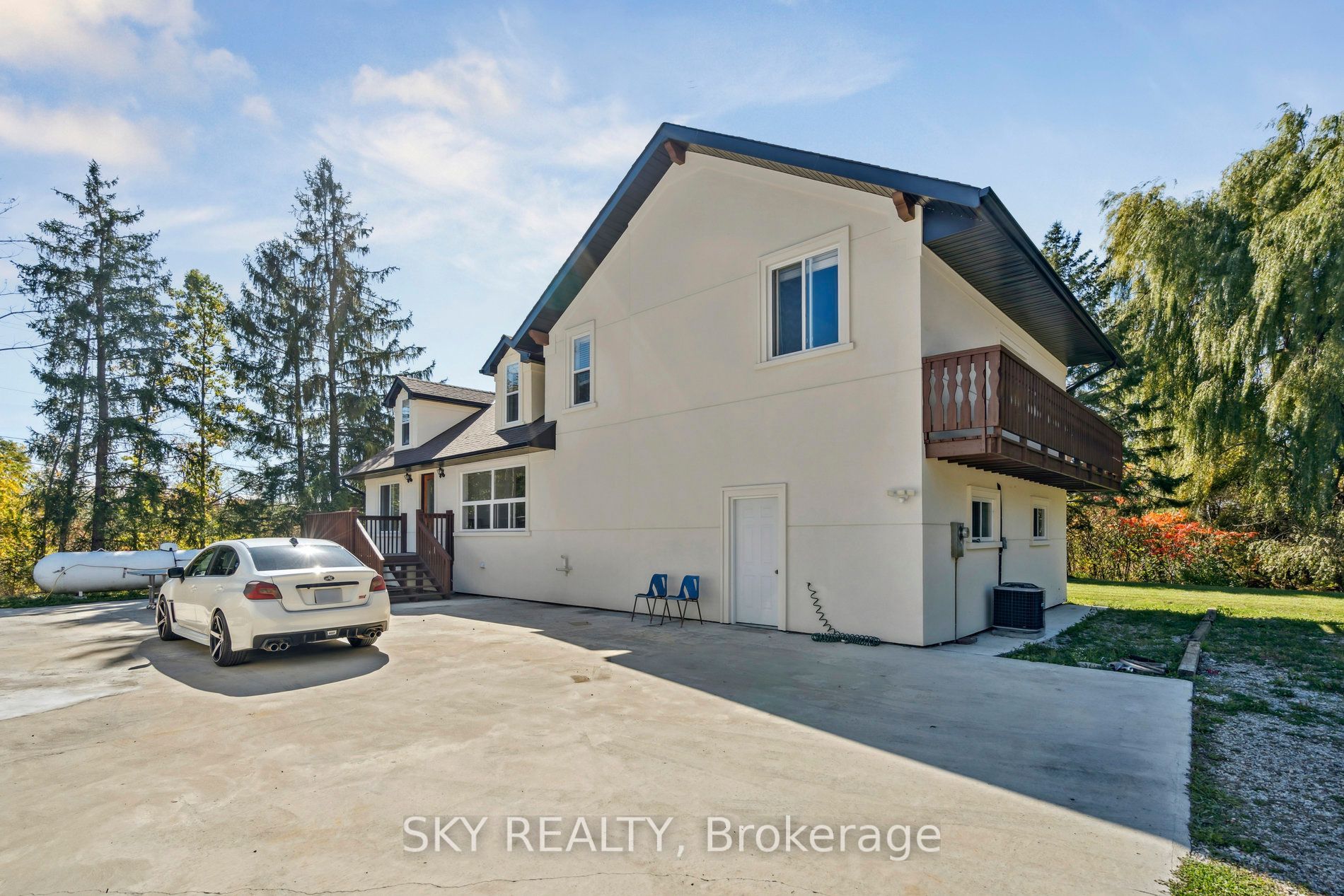 12475 5th Line Property Photo 35