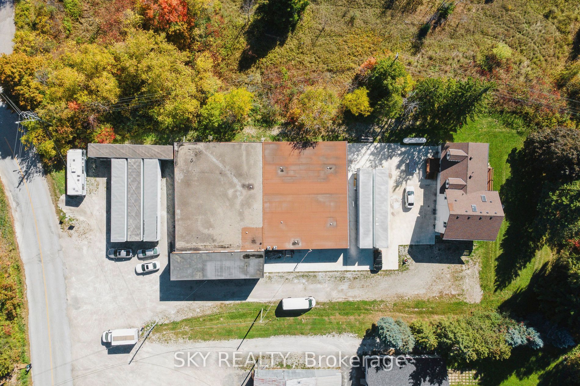 12475 5th Line Property Photo 43