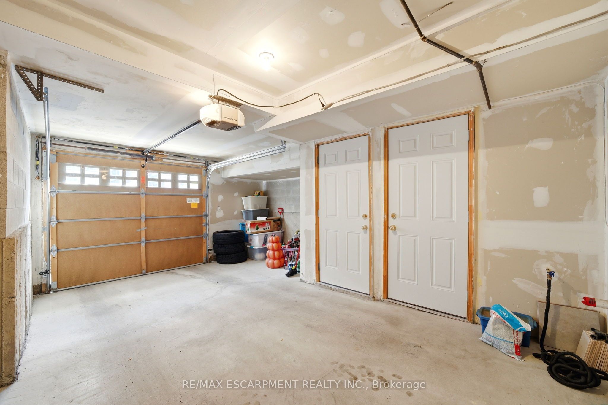 73 Ted Wray Circle Property Photo 40