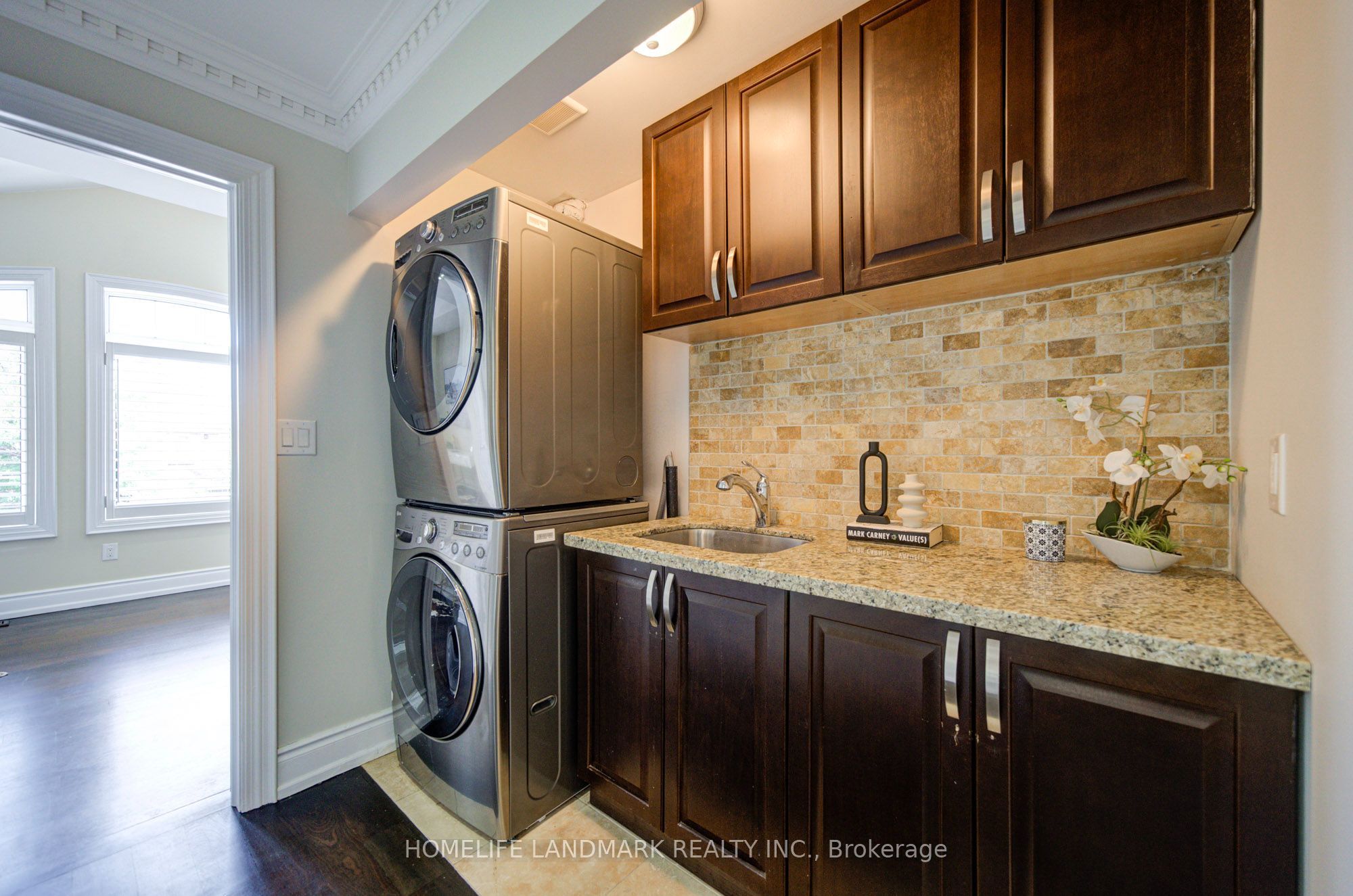 4478 Centretown Way Property Photo 23
