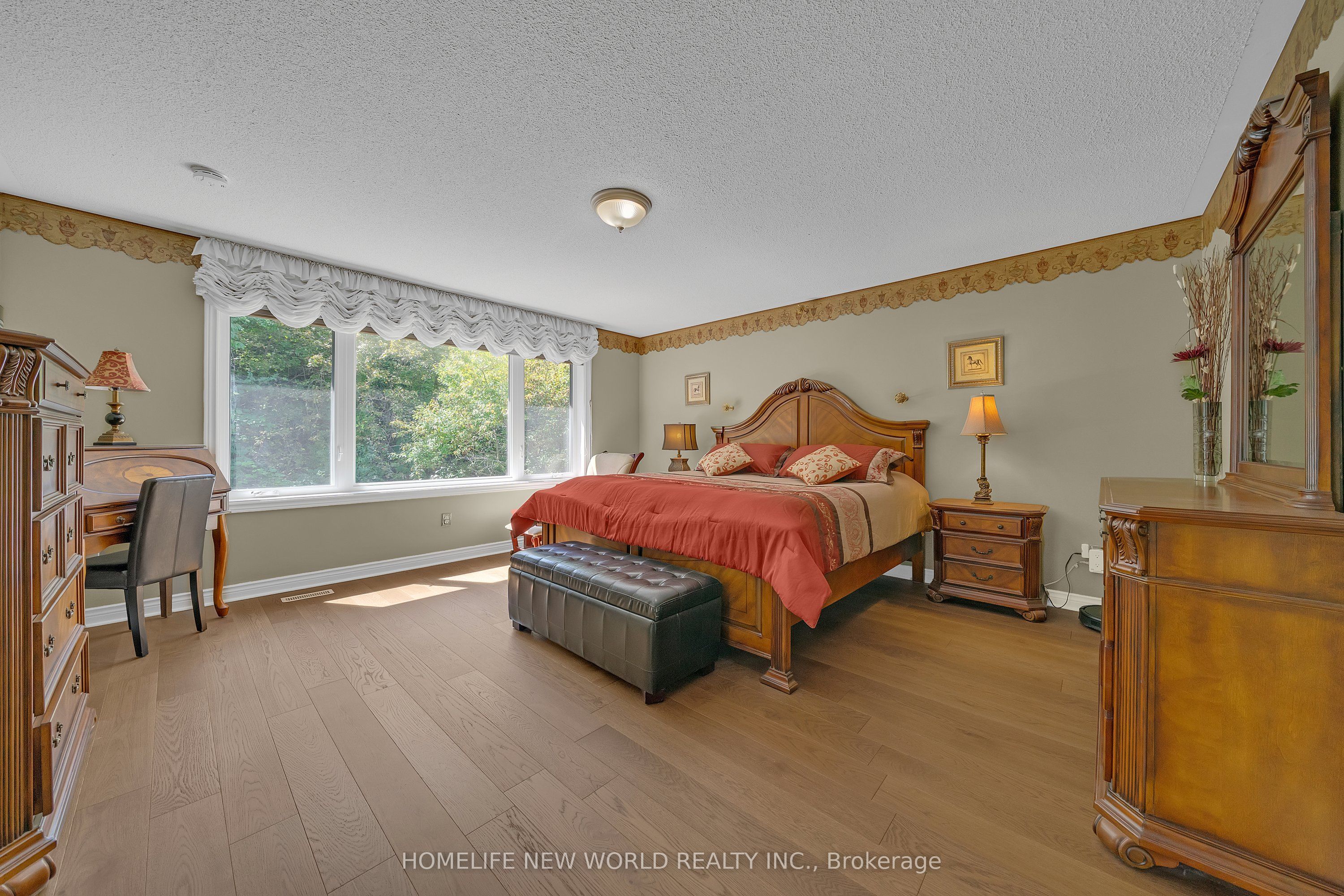 2326 Yorktown Circle Property Photo 28