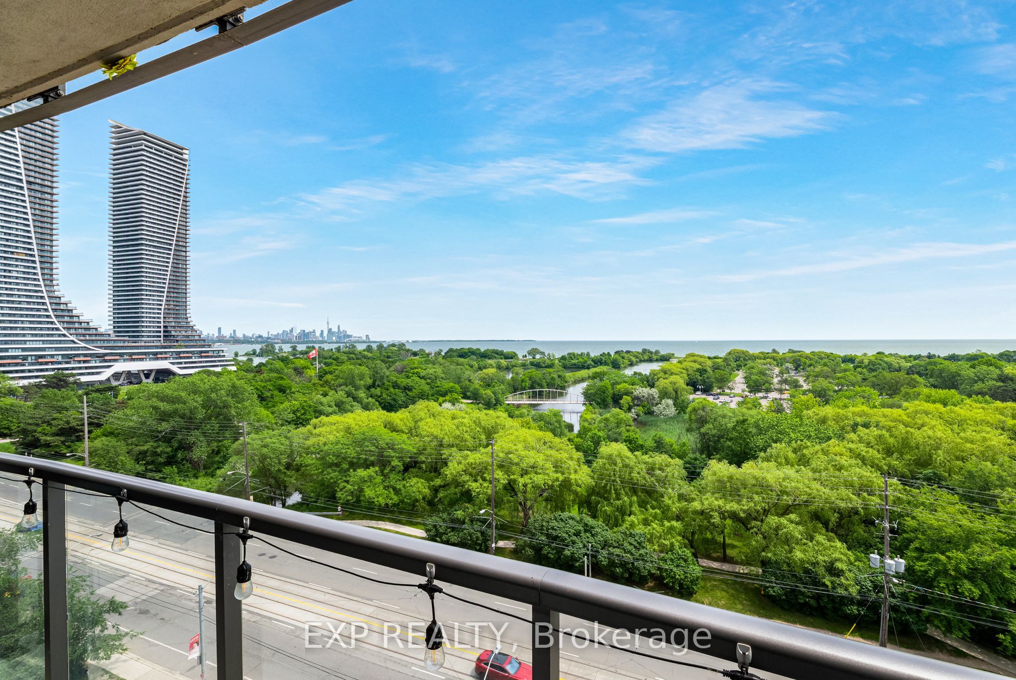2230 Lake Shore Boulevard W 808