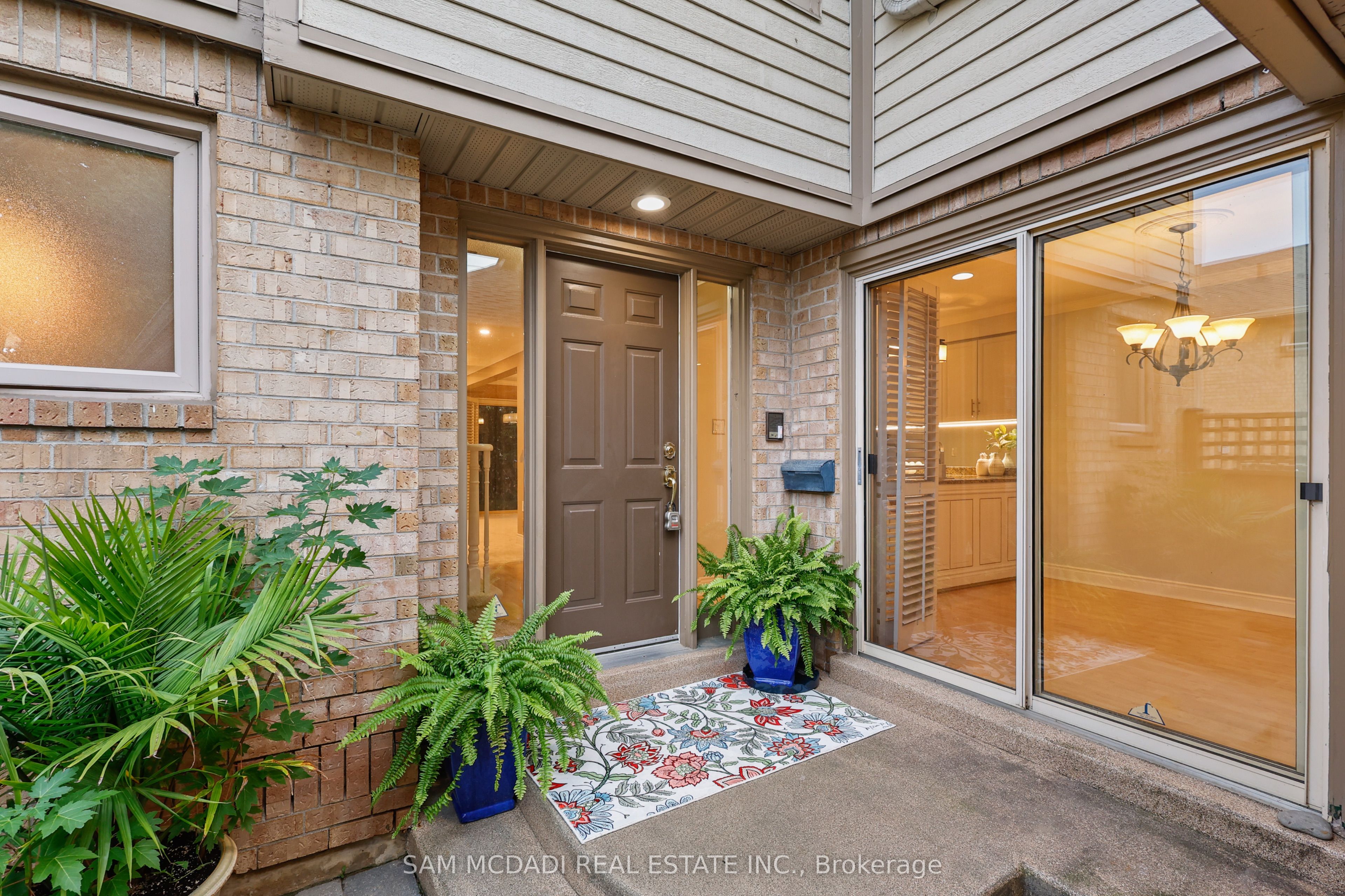 1725 The Chase 20 Property Photo 3