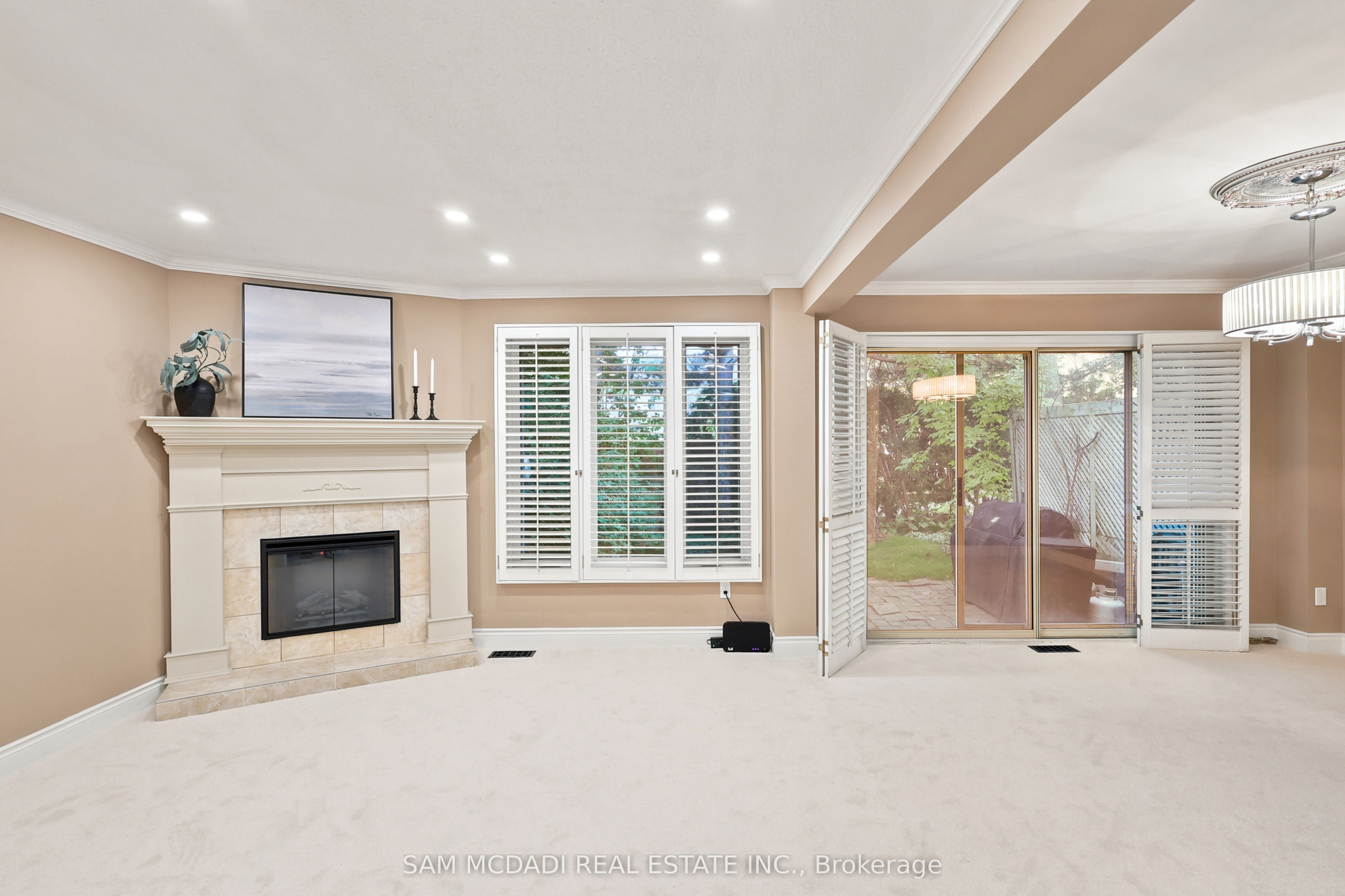 1725 The Chase 20 Property Photo 15