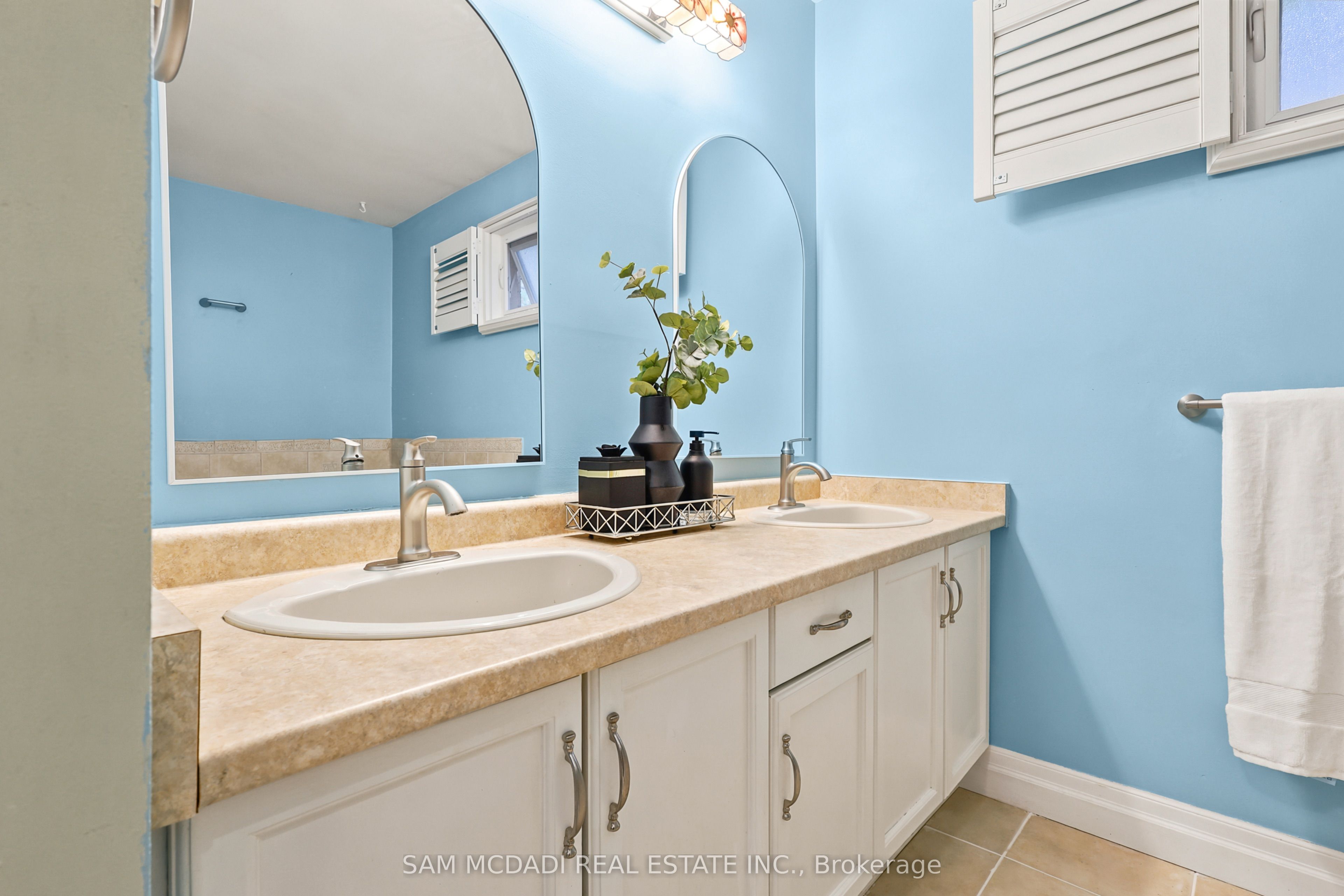 1725 The Chase 20 Property Photo 22