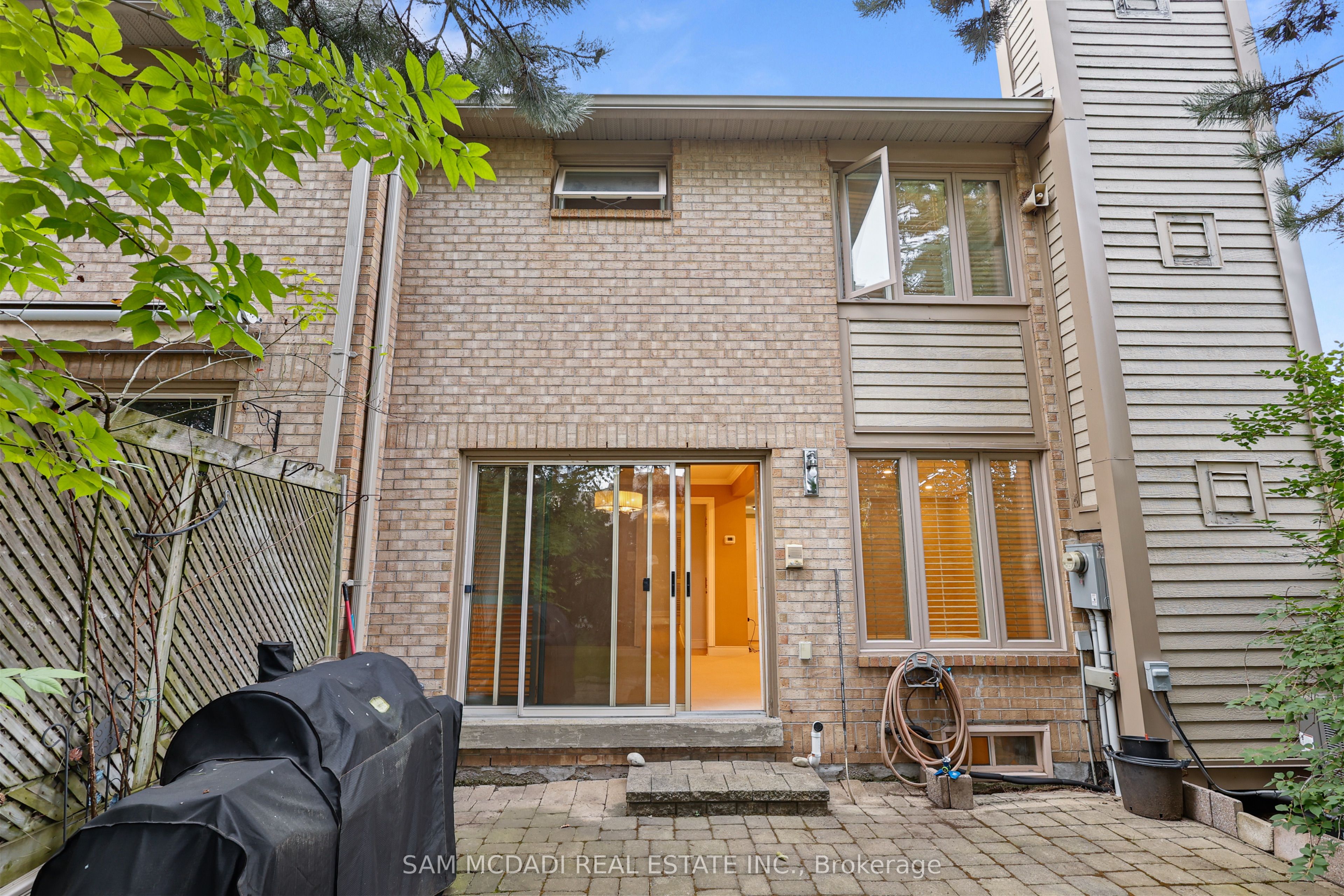 1725 The Chase 20 Property Photo 38