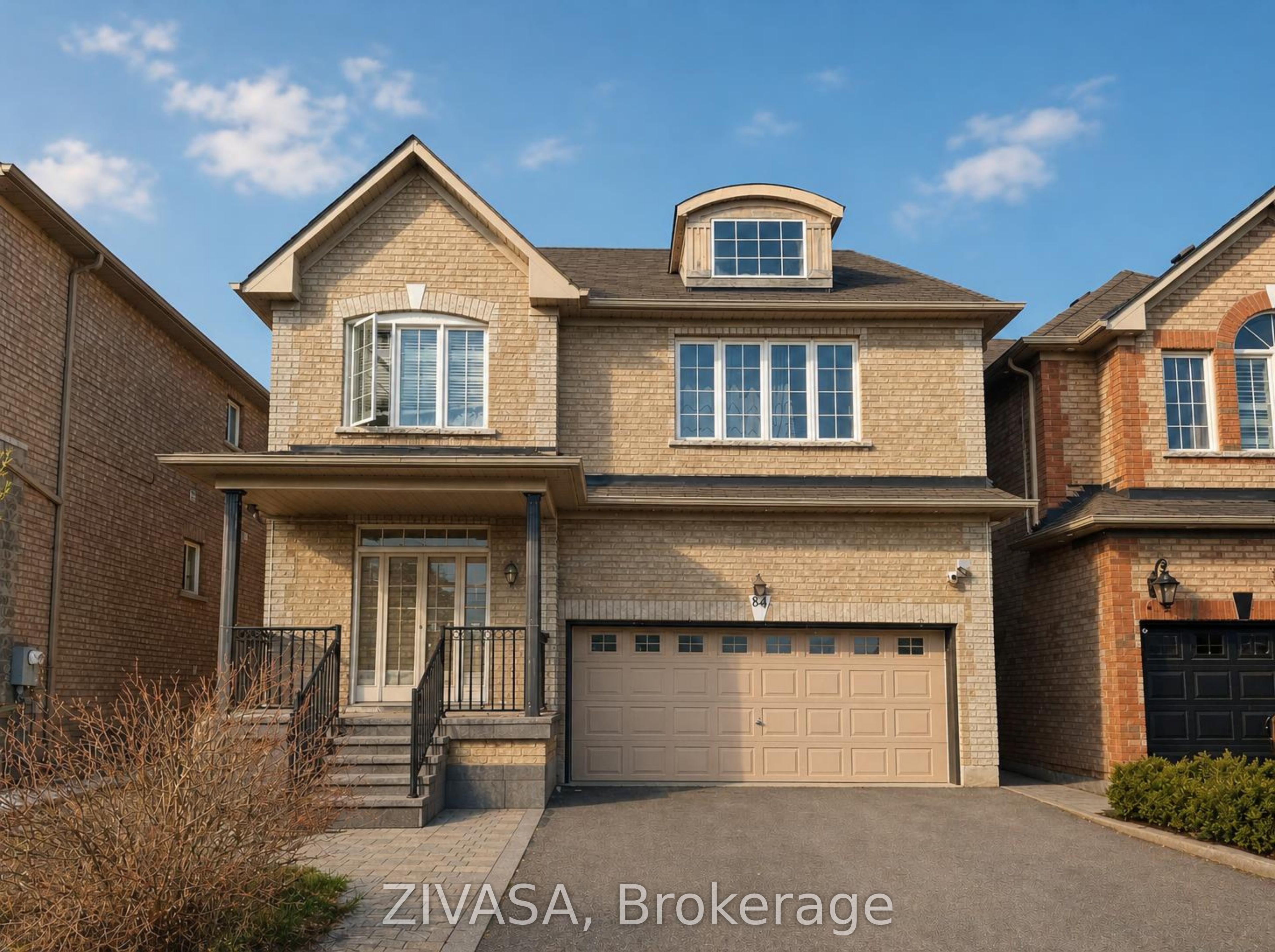 84 Game Creek Crescent UPPER Property Photo 1