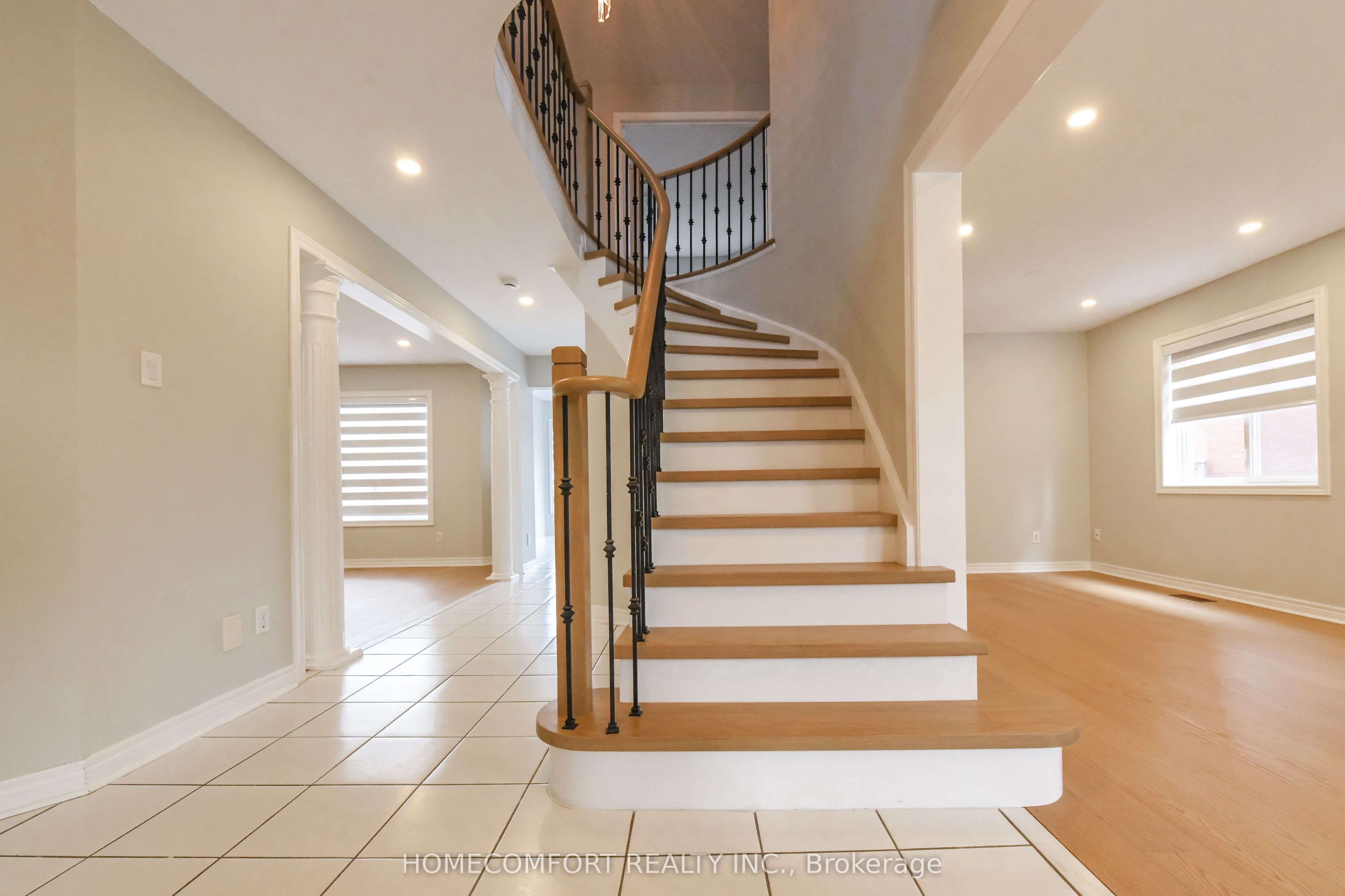 3557 Old Orchard Park Drive Property Photo 4