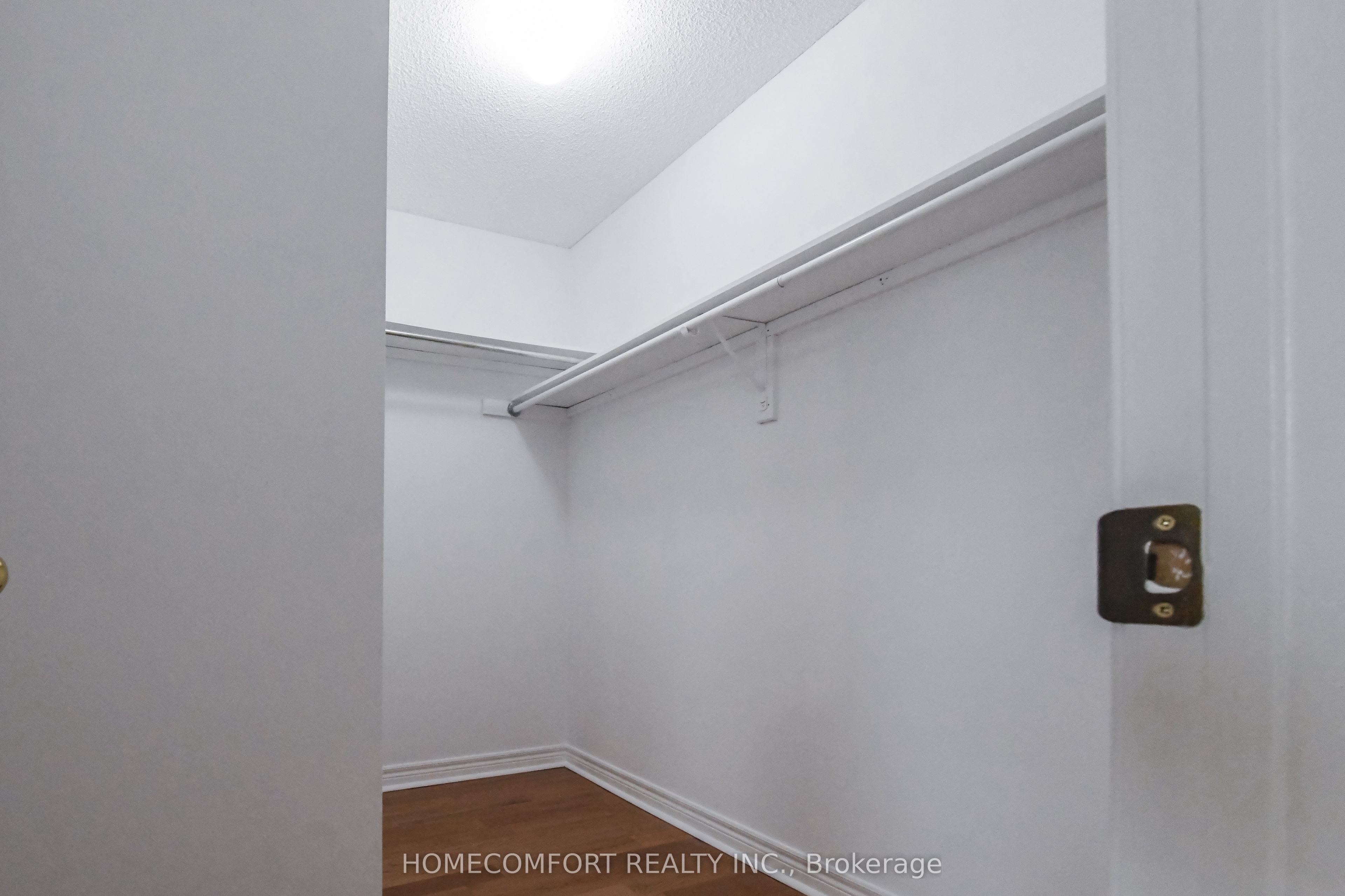 3557 Old Orchard Park Drive Property Photo 20