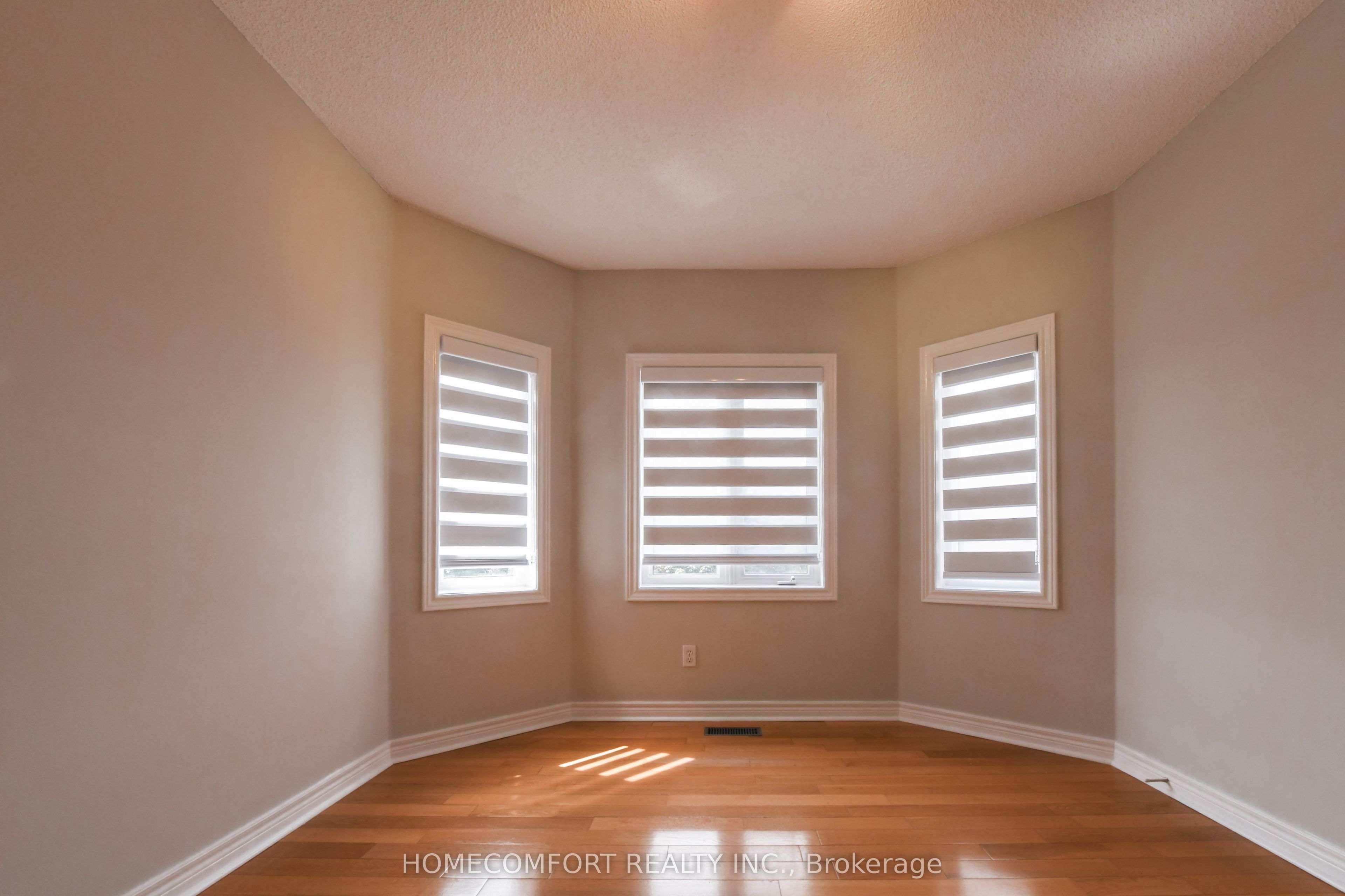 3557 Old Orchard Park Drive Property Photo 24