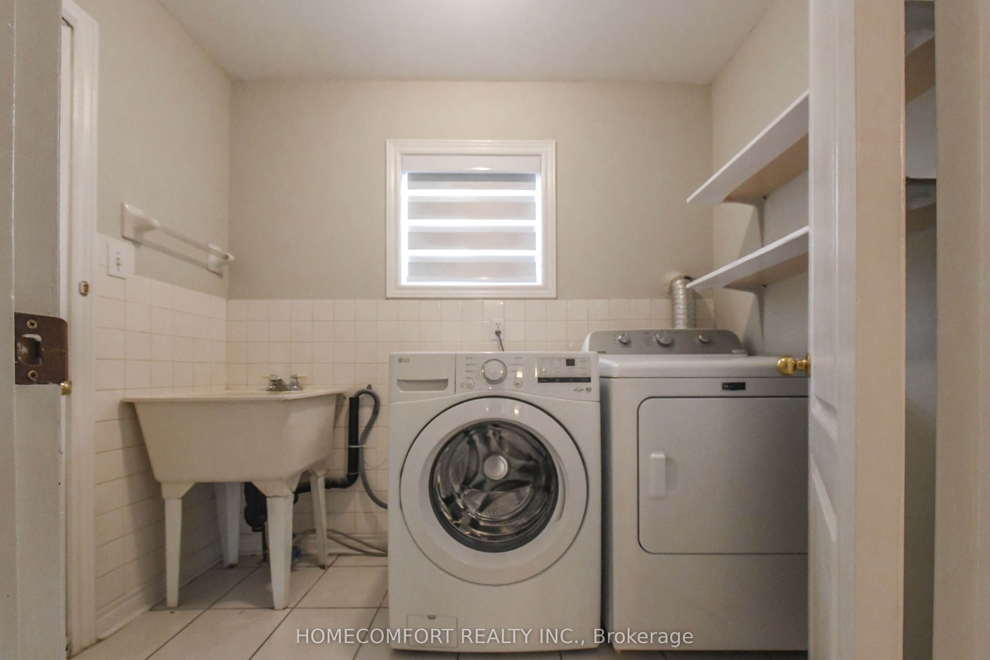 3557 Old Orchard Park Drive Property Photo 29