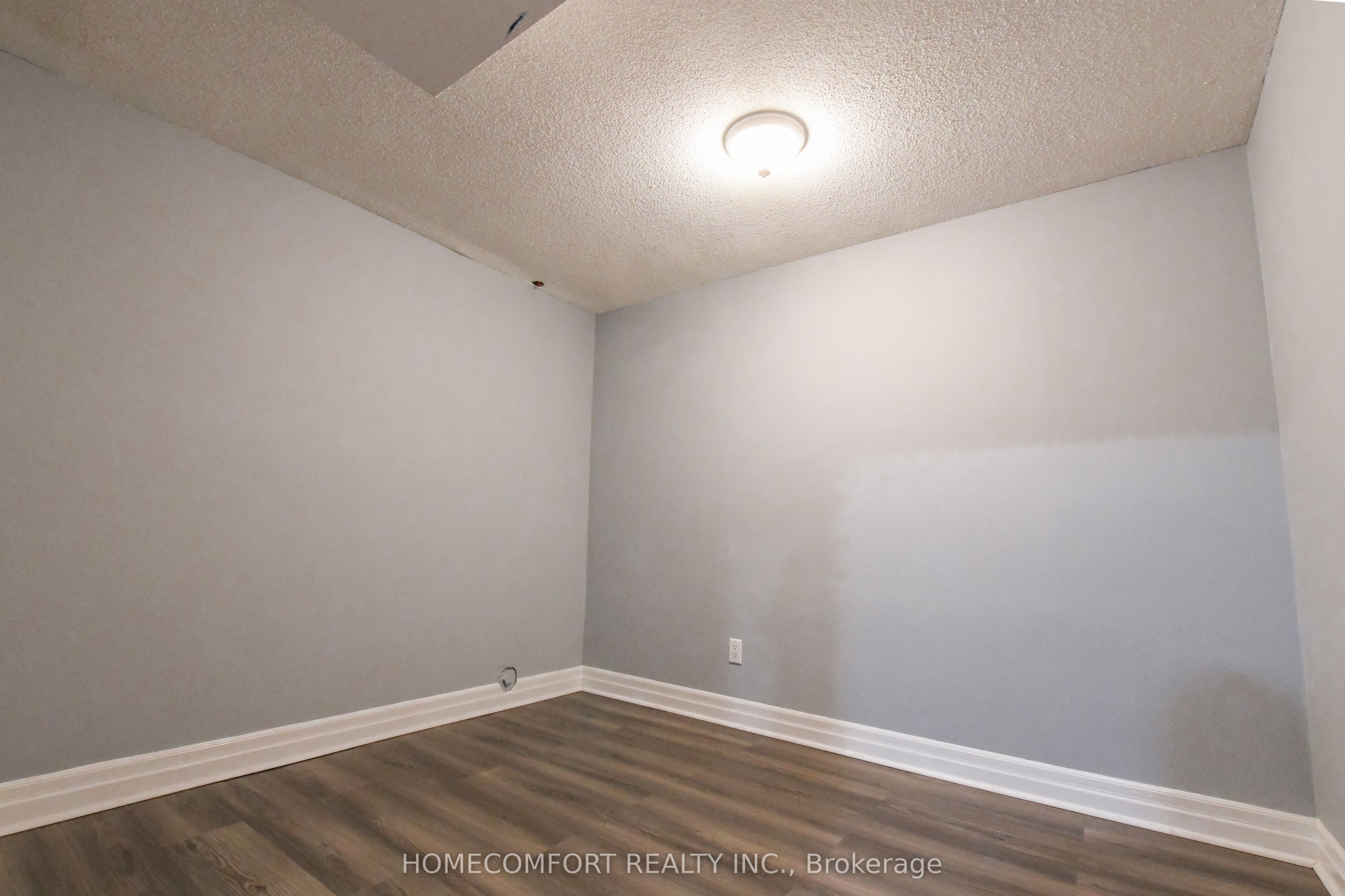3557 Old Orchard Park Drive Property Photo 34