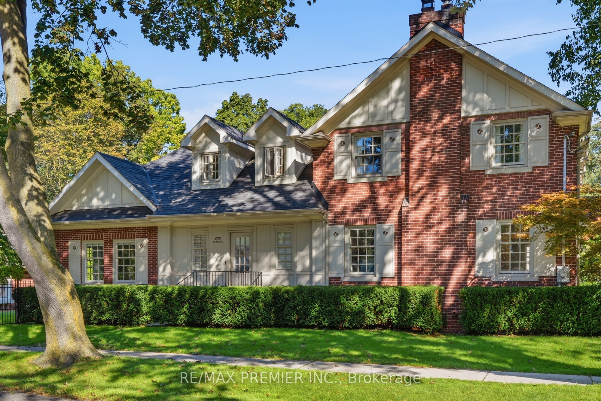 132 The Kingsway
