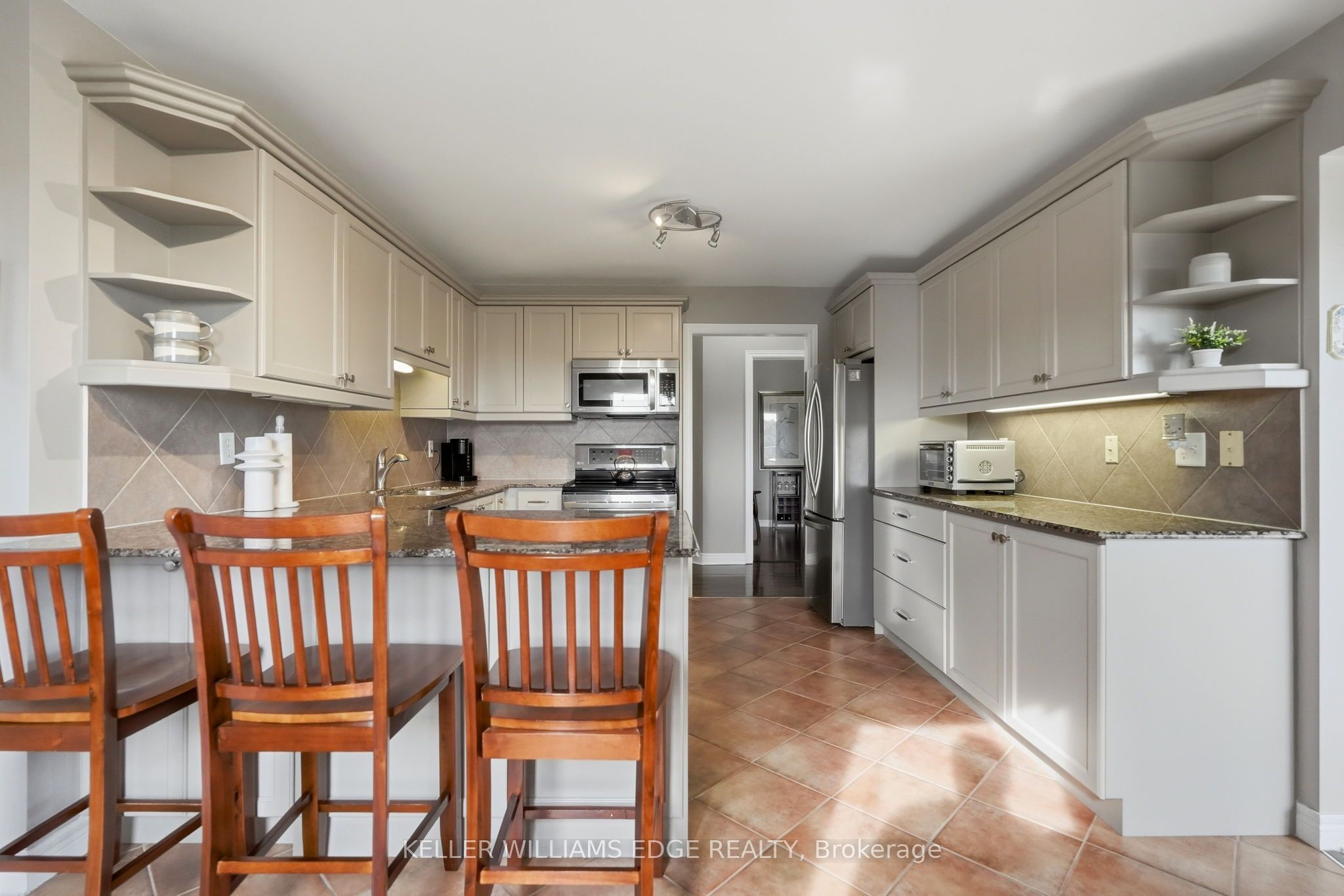 2085 Amherst Heights Drive 613 Property Photo 18