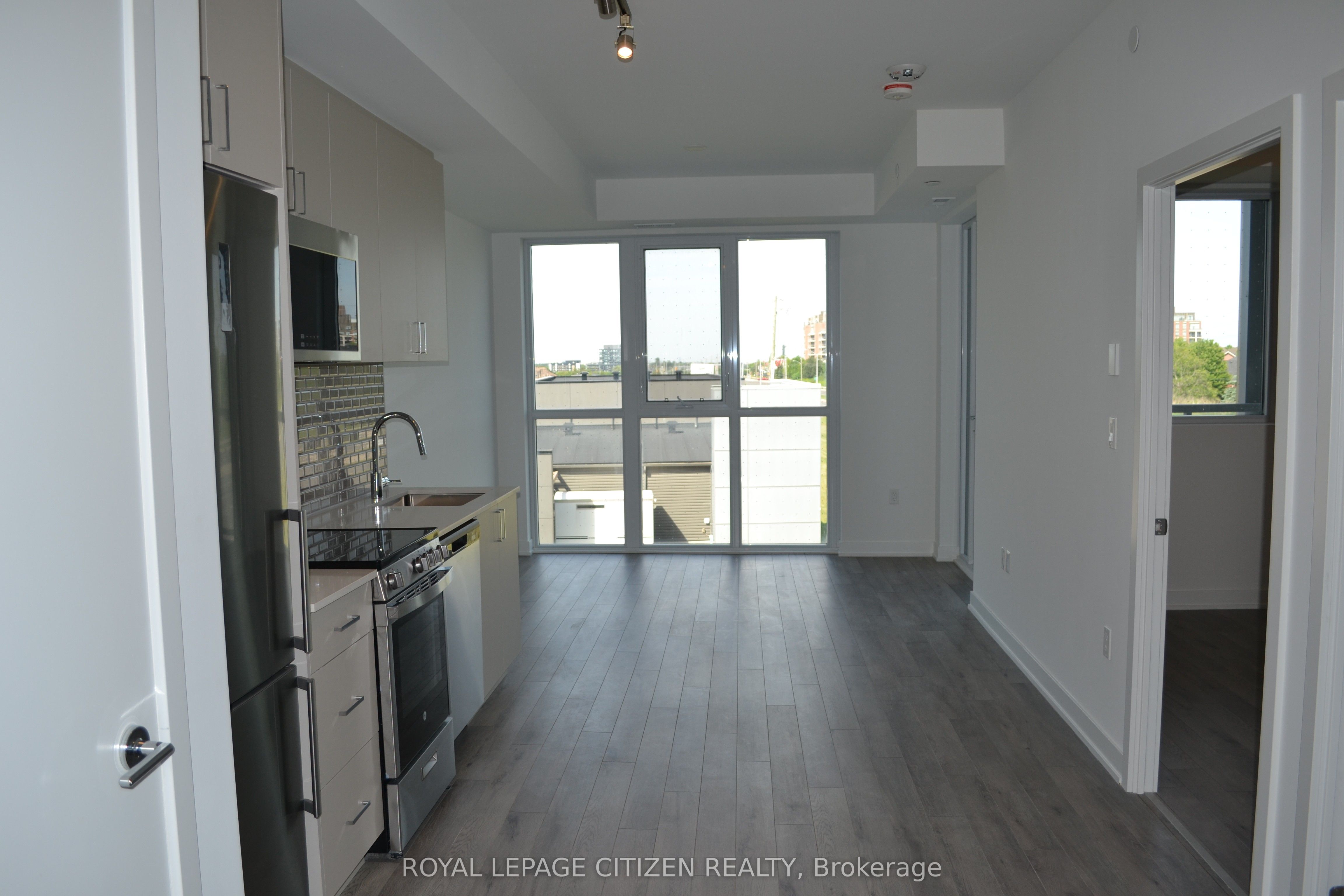 1005 Dundas Street E 347 Property Photo 18