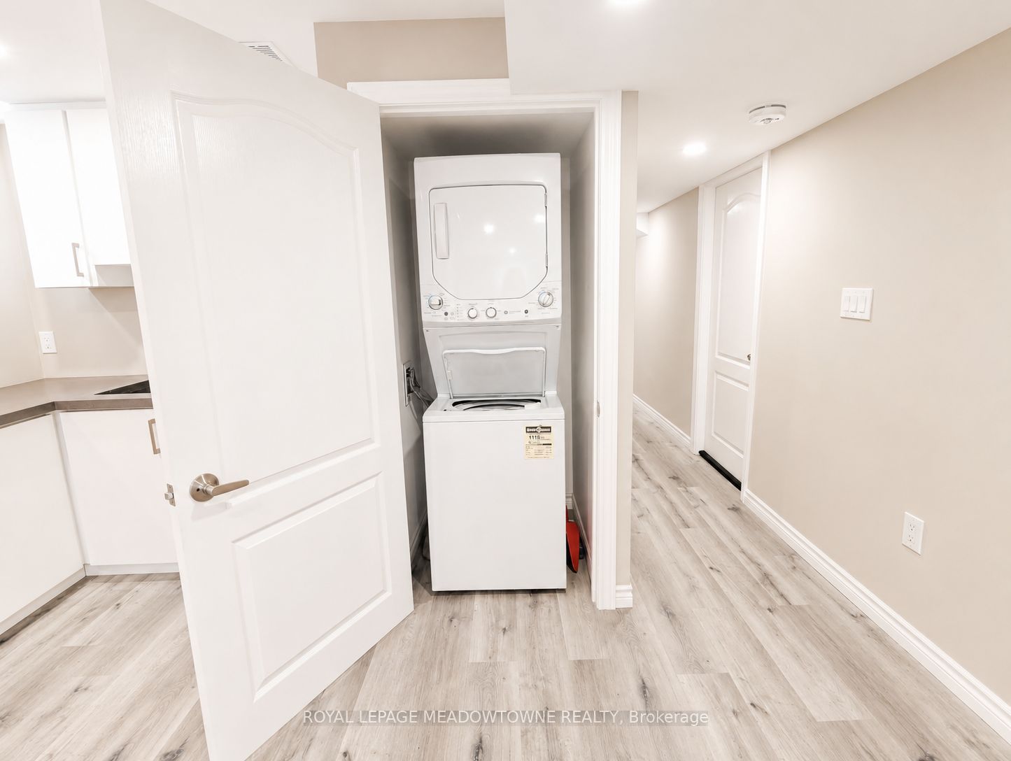 1600 Stevenson Street Bsmt Property Photo 9