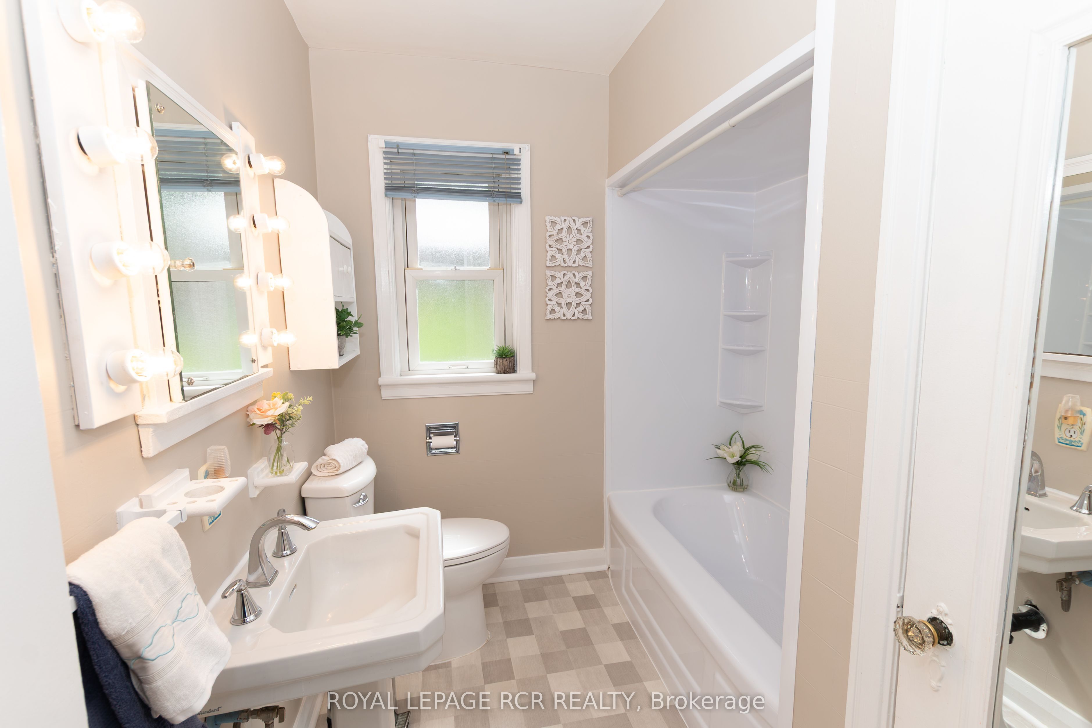 14 Elizabeth Street Property Photo 13