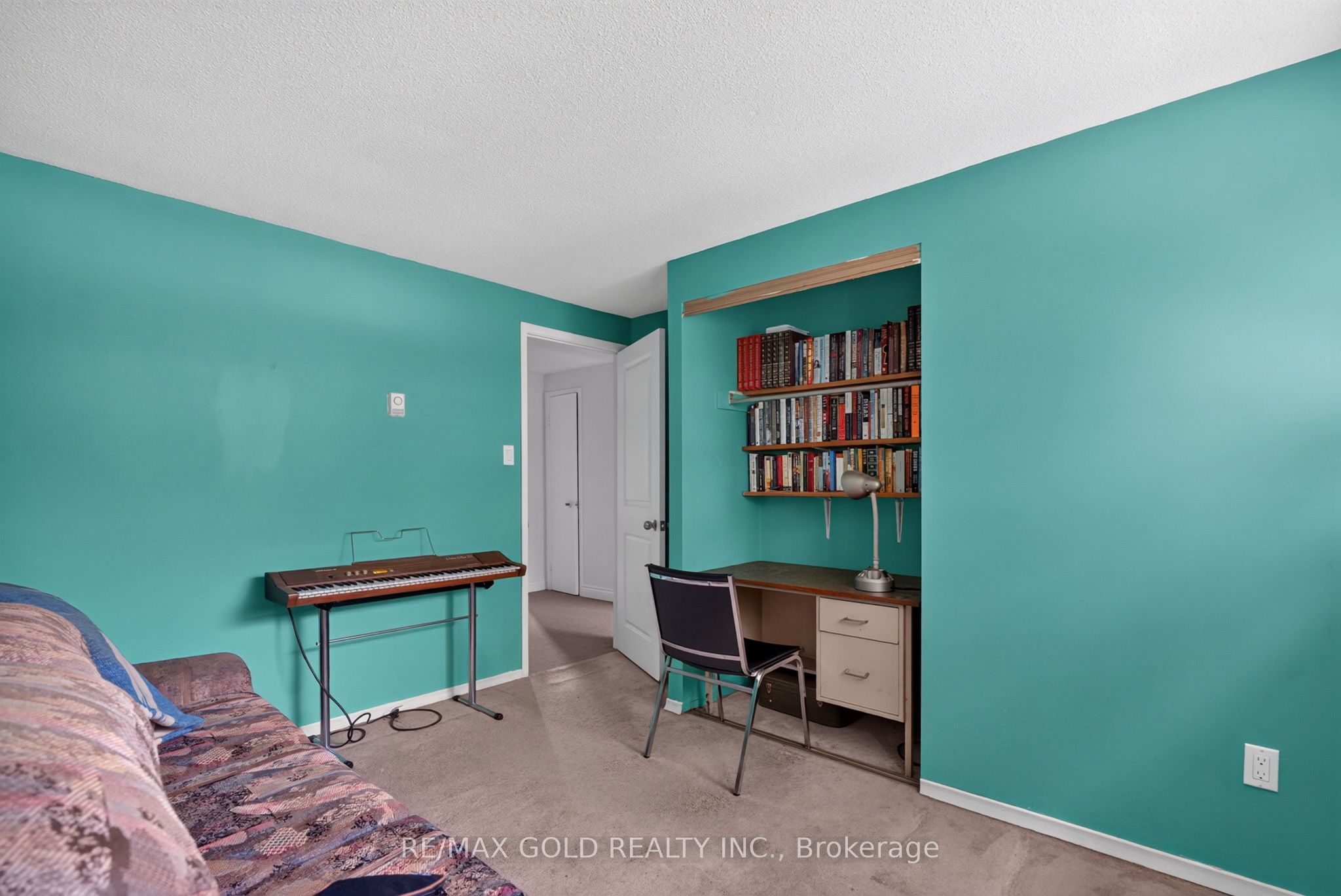 13 Gold Pine Court Property Photo 23
