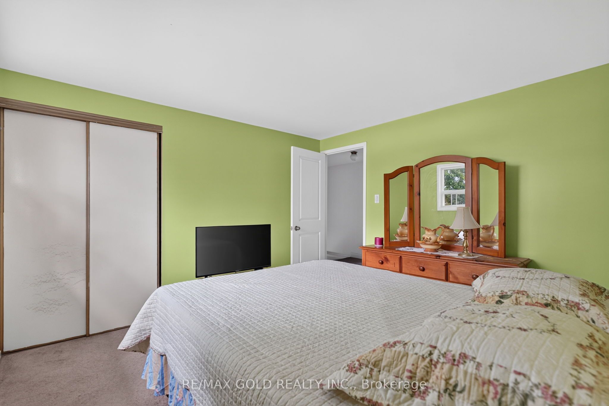 13 Gold Pine Court Property Photo 25