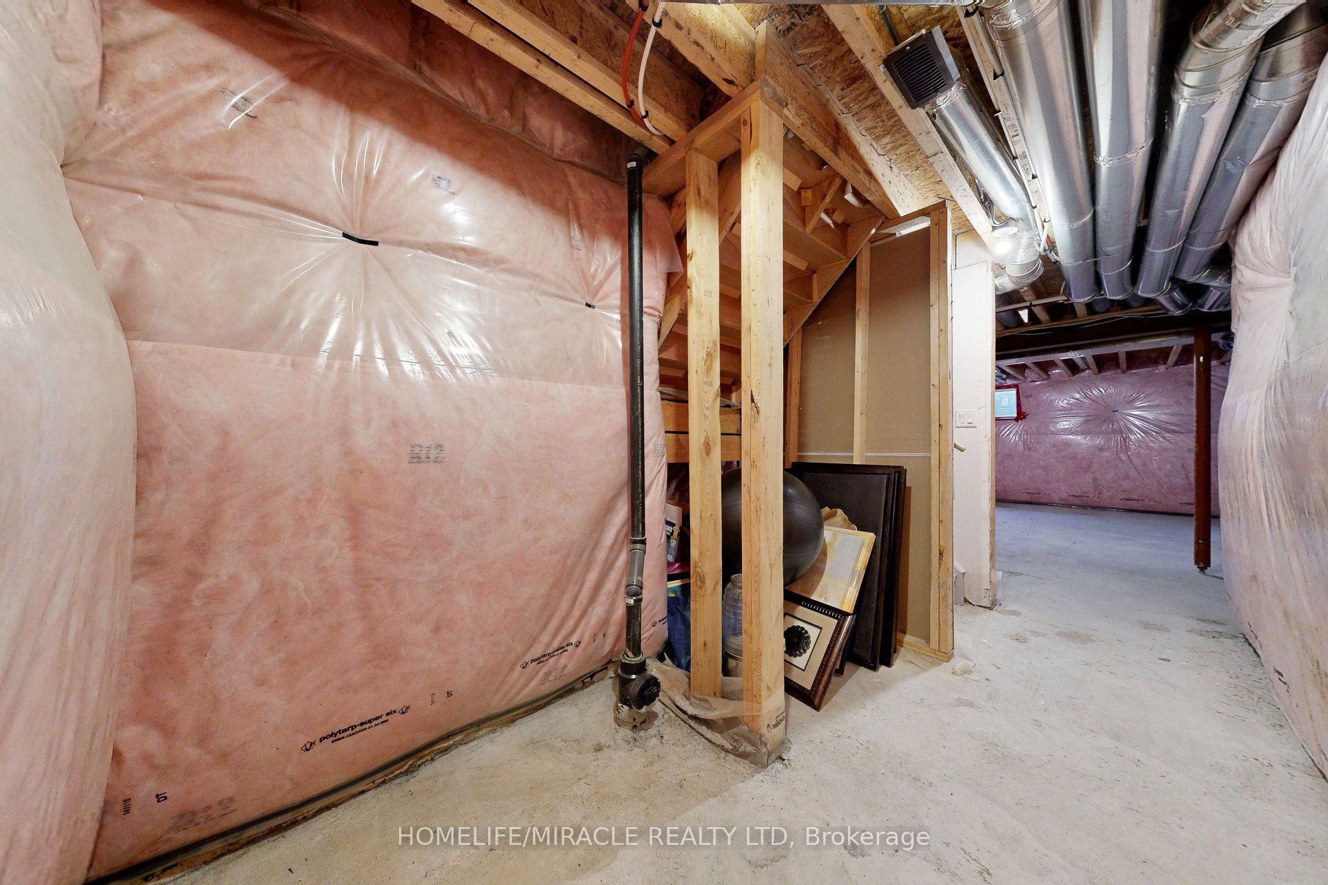 99 Leiterman Drive Property Photo 40