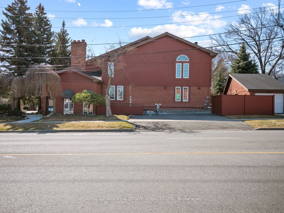 1494 Islington Avenue Property Photo 40