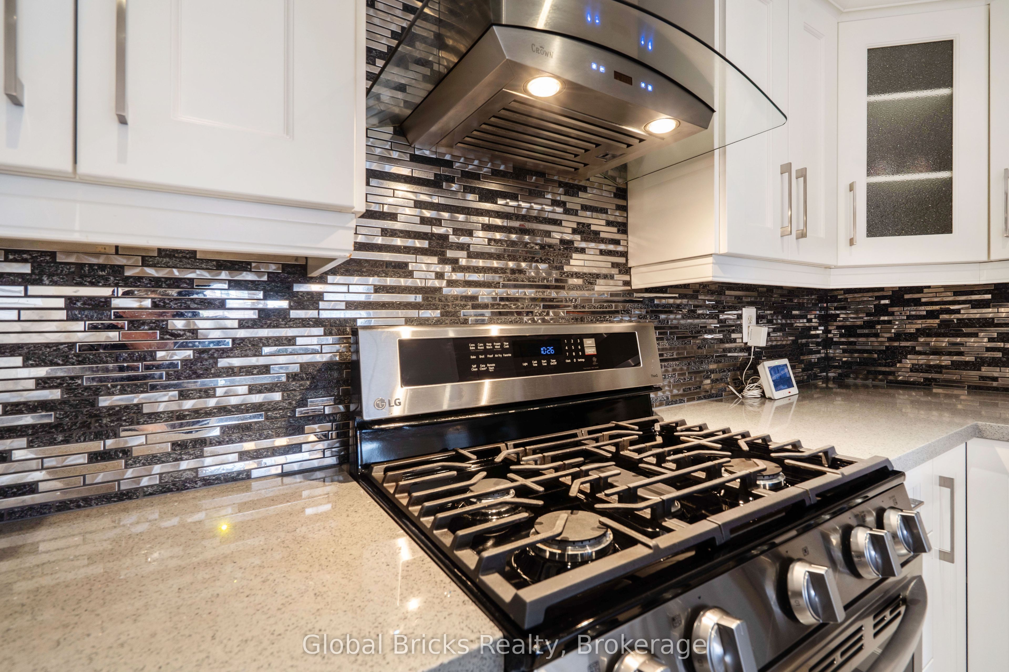 60 Dwyer Drive Property Photo 12