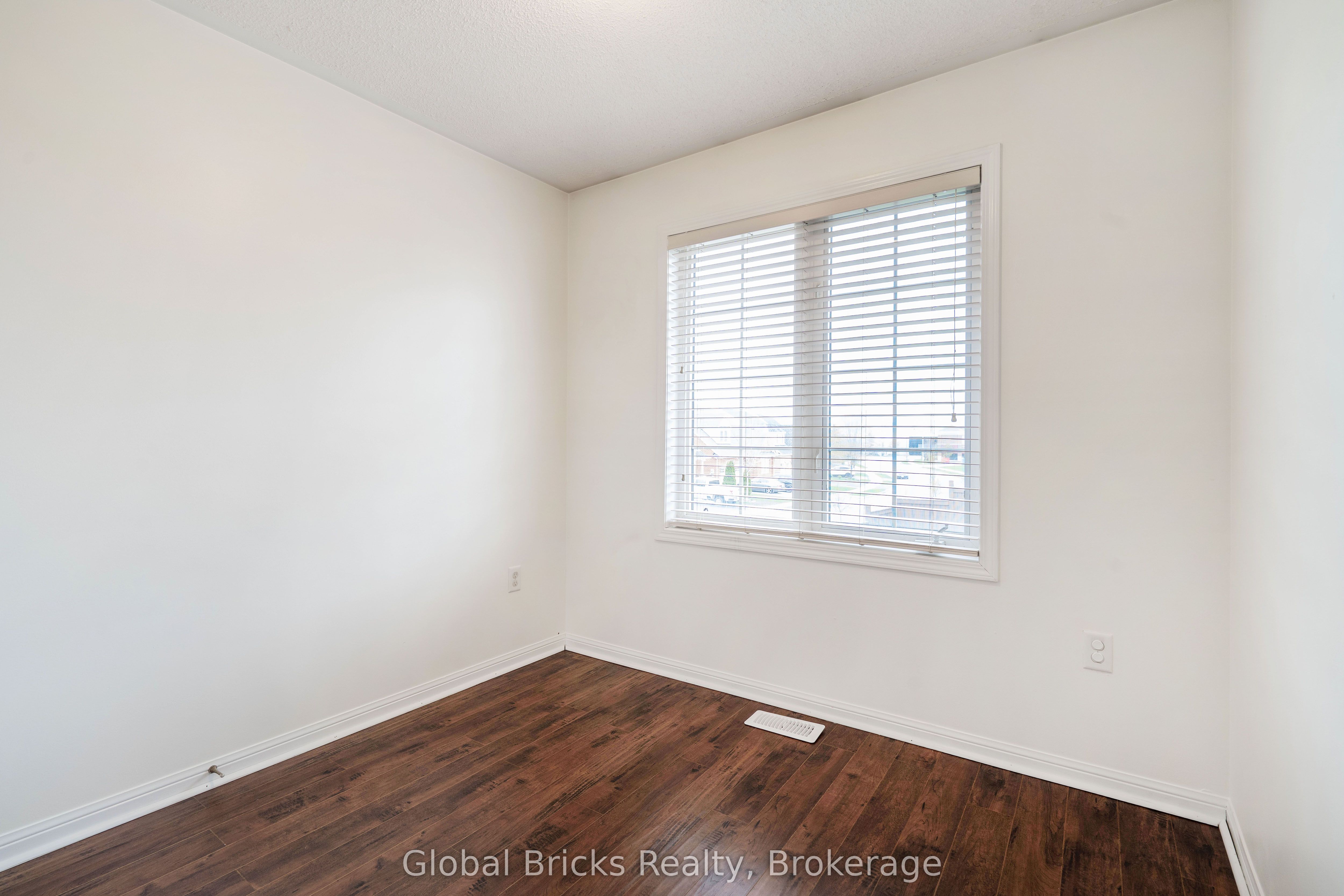 60 Dwyer Drive Property Photo 27