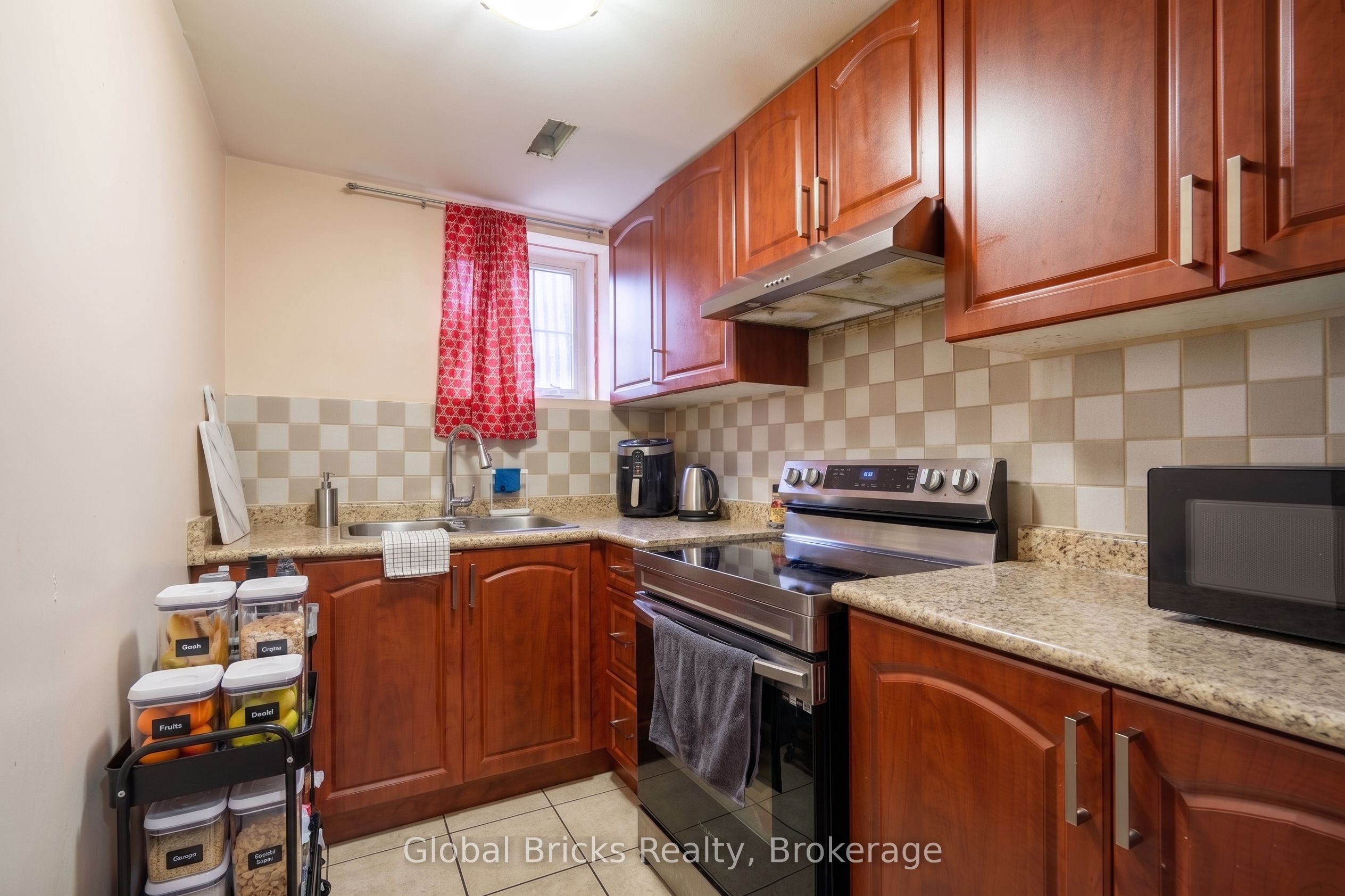60 Dwyer Drive Property Photo 33