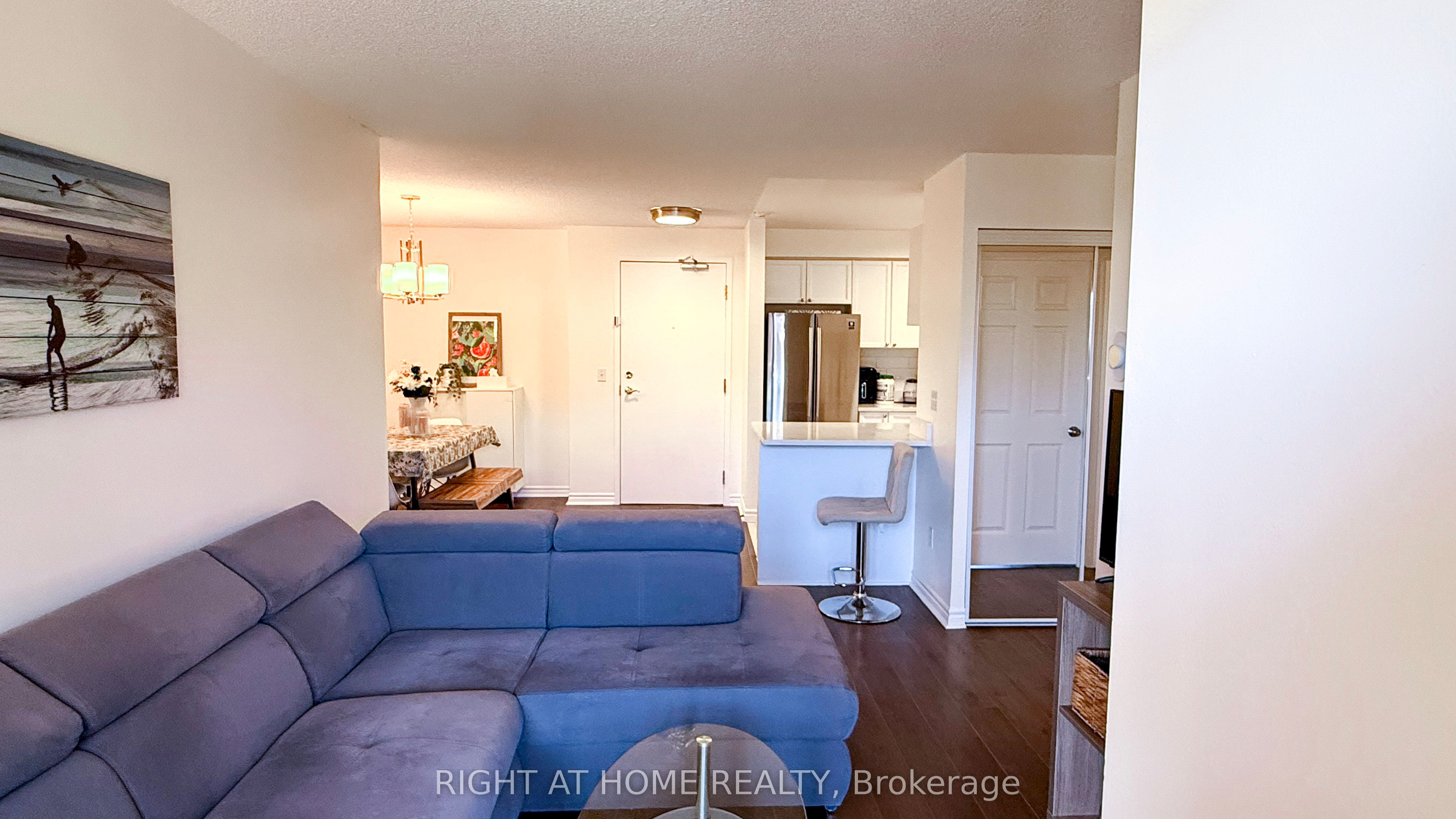 2300 Parkhaven Boulevard 308 Property Photo 7