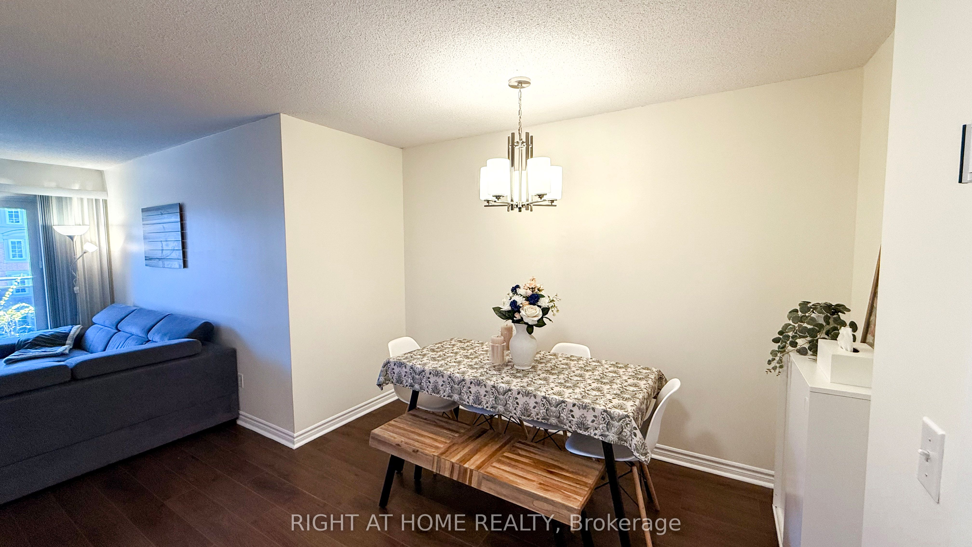 2300 Parkhaven Boulevard 308 Property Photo 14