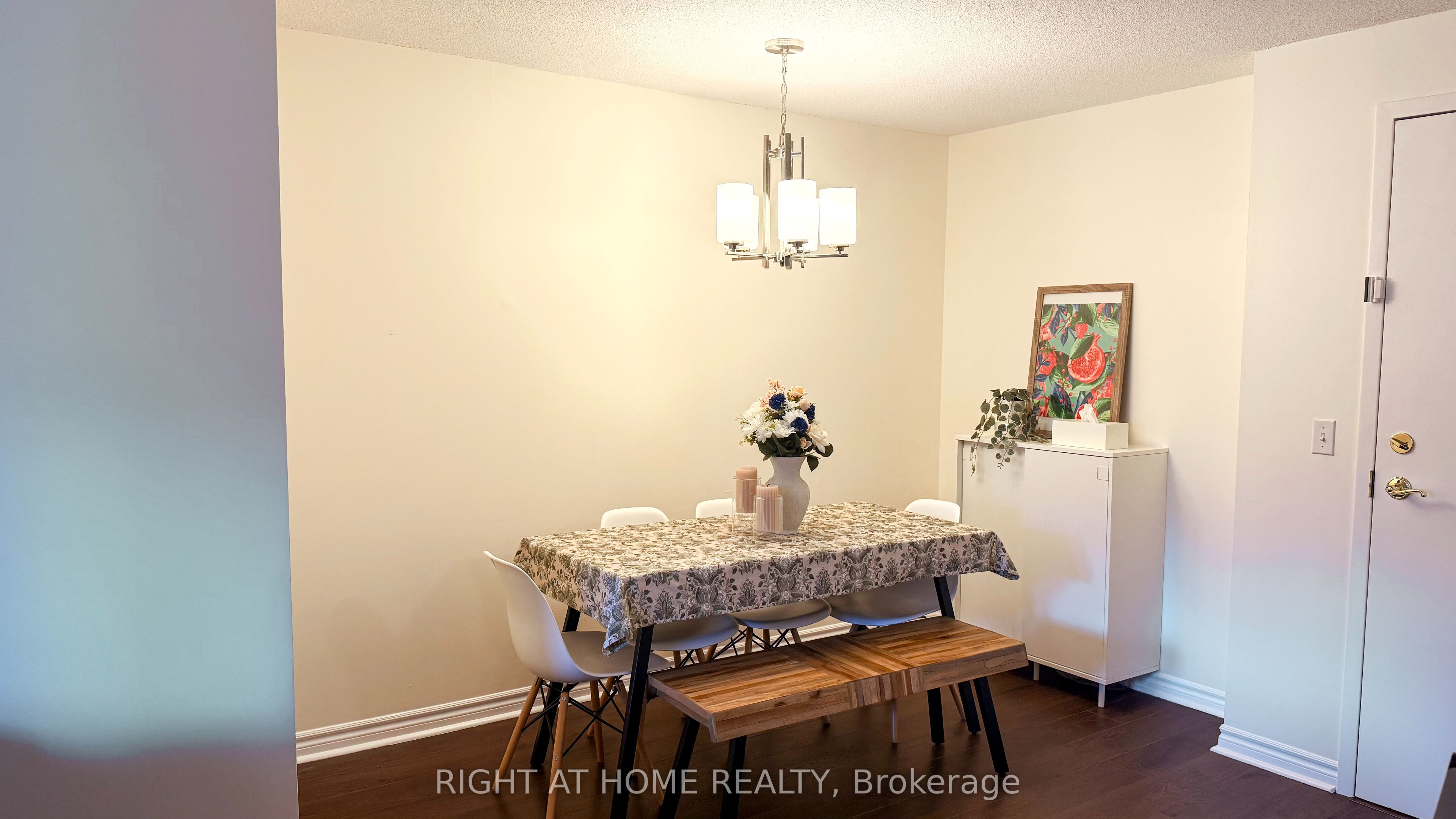2300 Parkhaven Boulevard 308 Property Photo 16