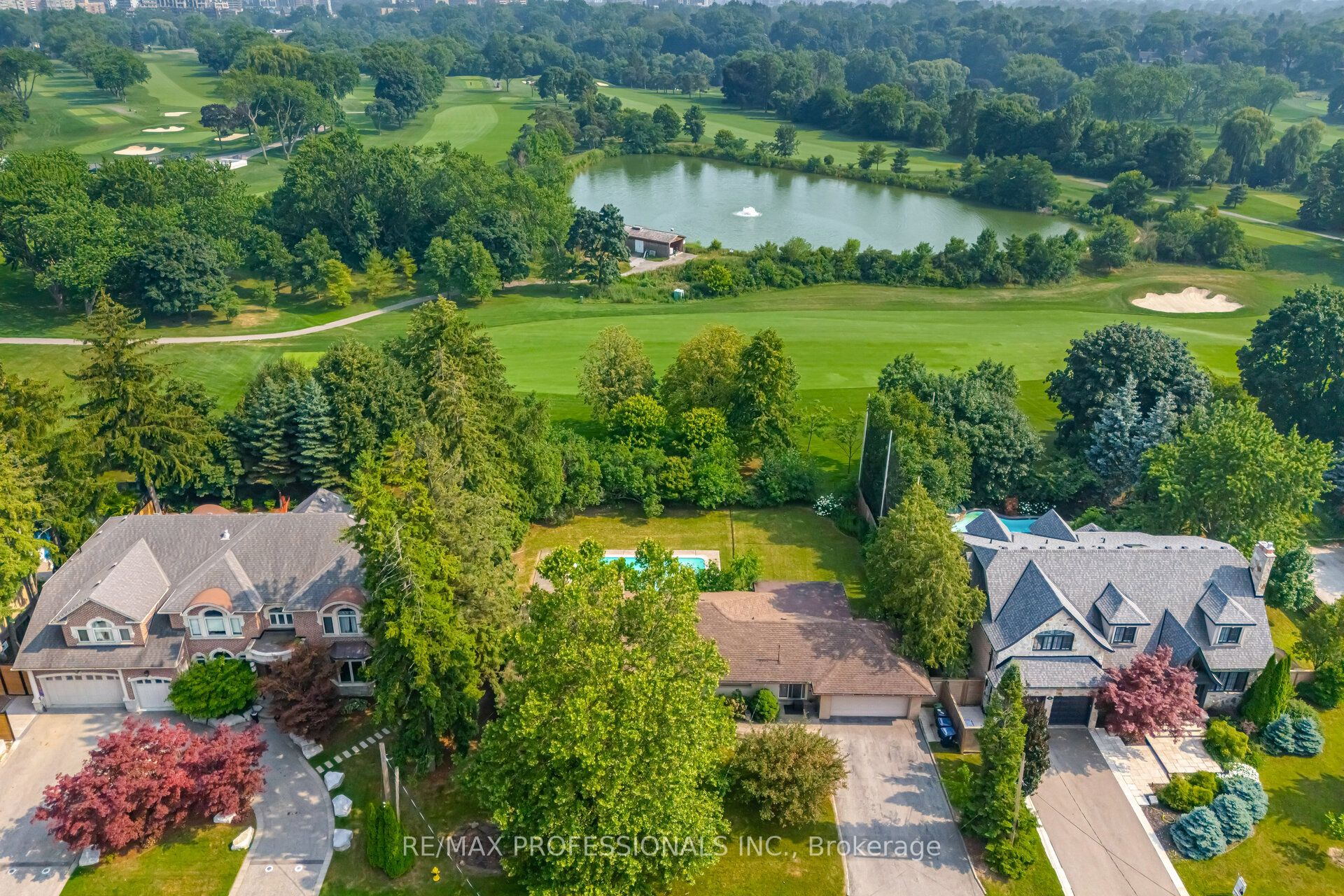 55 Bywood Drive Property Photo 1